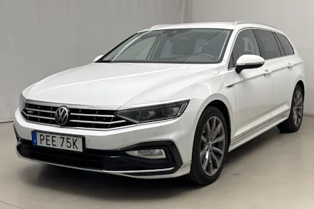 Volkswagen Passat 2022 — авто из Европы под ключ