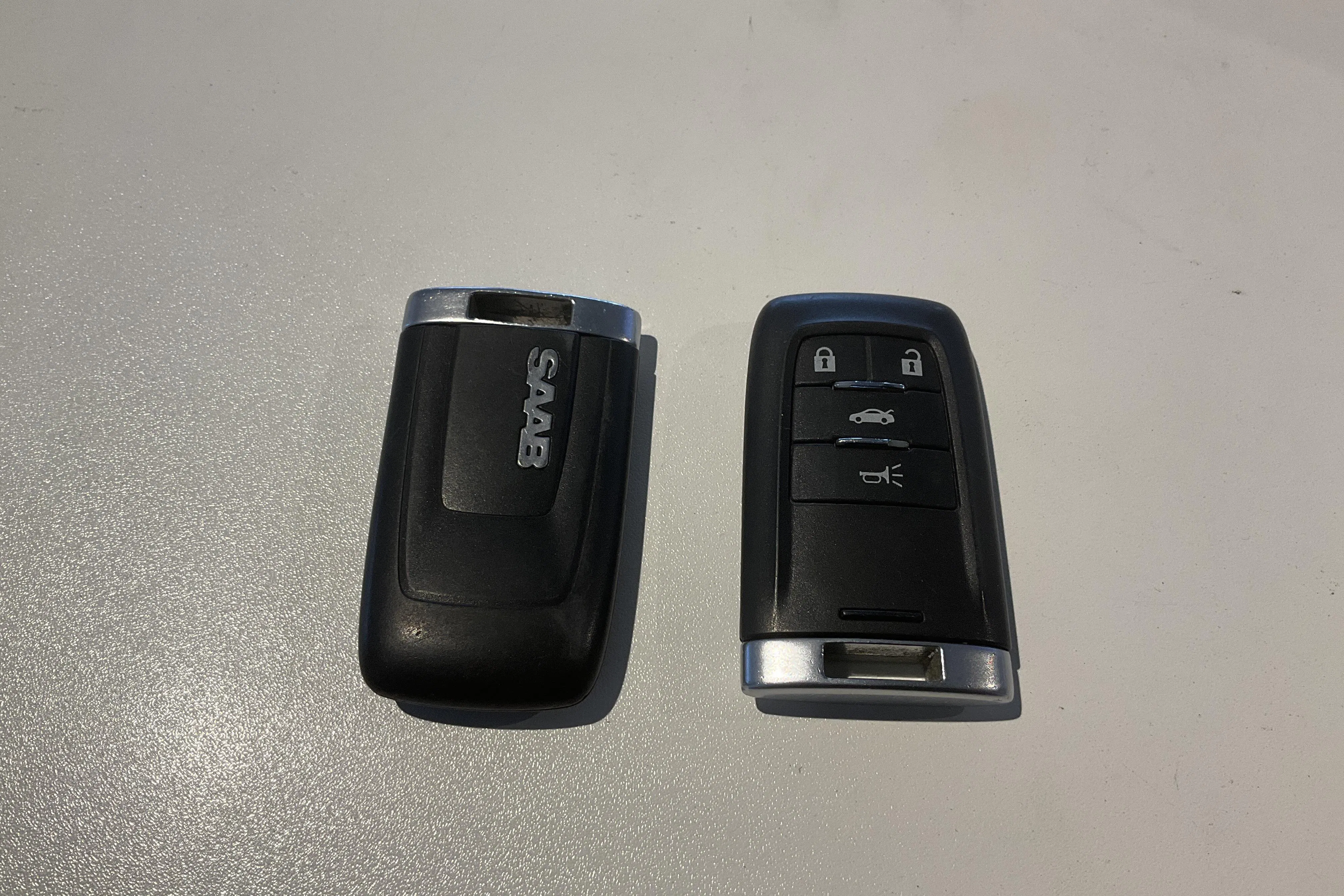 Presentationsfoto 14 av 14: Saab 9-5 Aero Turbo6 XWD (300hk) - 18 739 mil - Automat - vit - 2011
