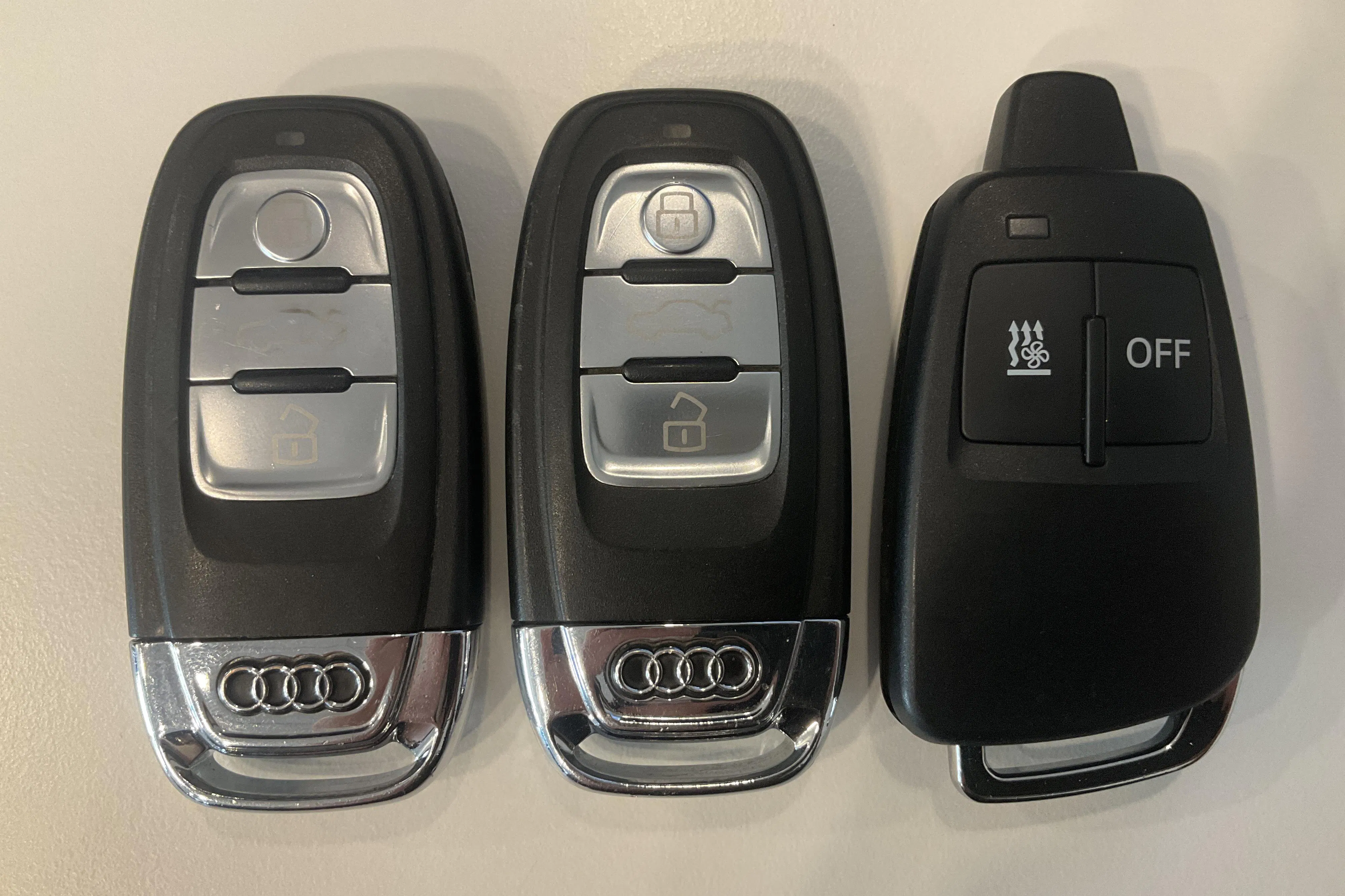 Presentationsfoto 17 av 17: Audi A4 Allroad 2.0 TDI clean diesel Avant quattro (190hk) - 24 934 mil - Automat - blå - 2016