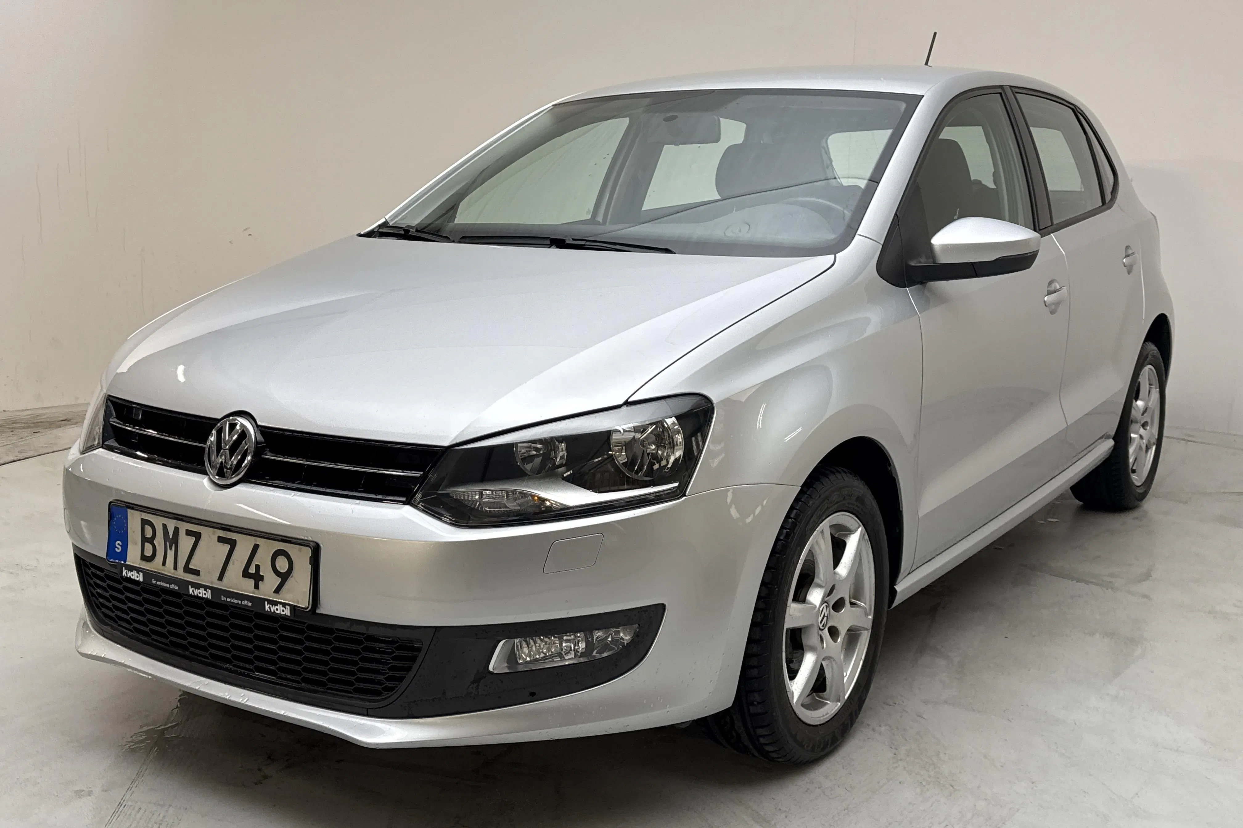 Presentationsfoto 1 av 12: VW Polo 1.4 5dr (85hk) - 2 483 mil - Manuell - silver - 2014