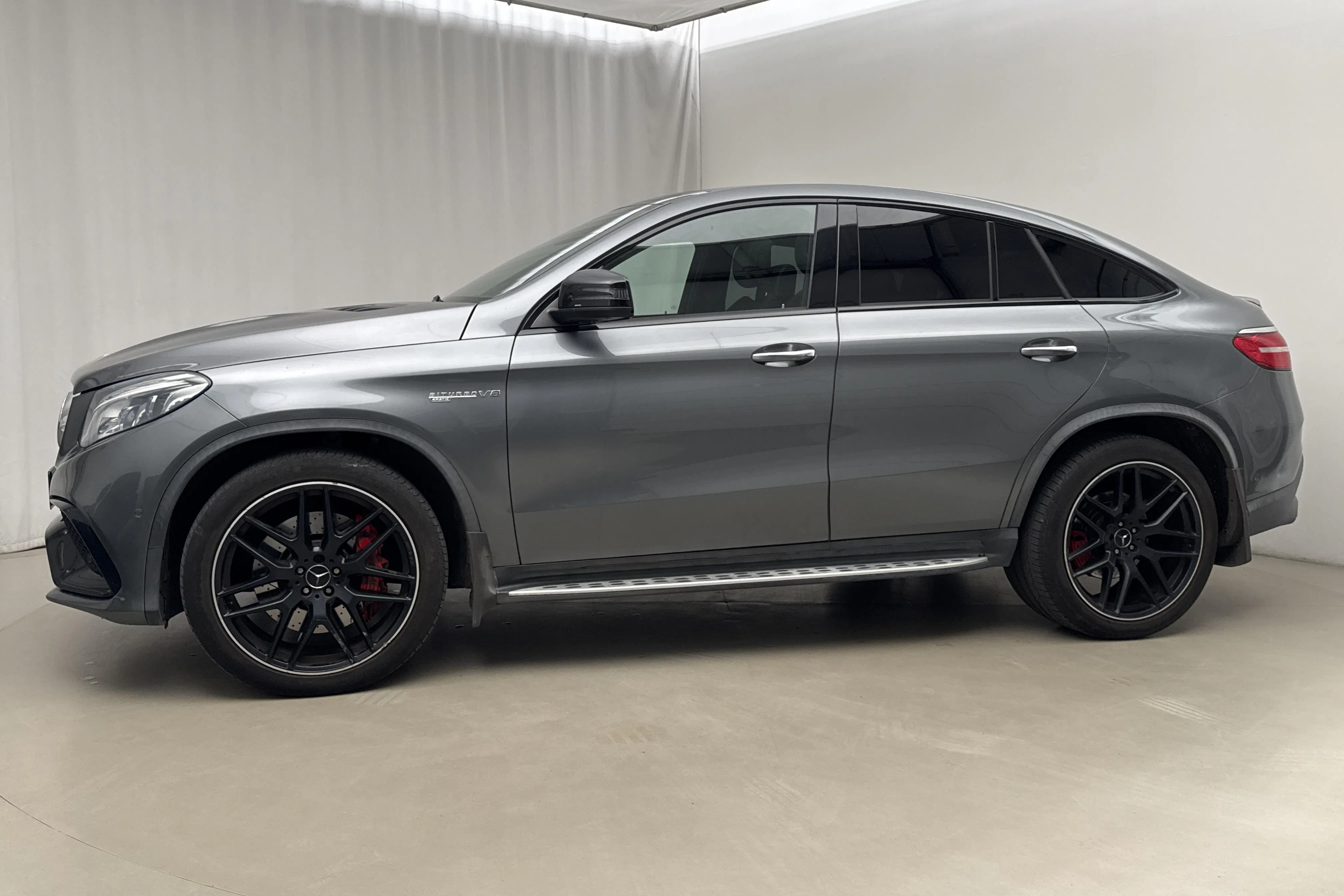 Presentationsfoto 2 av 30: Mercedes GLE 63 AMG S 4MATIC Coupé C292 (585hk) - 6 222 mil - Automat - grå - 2017