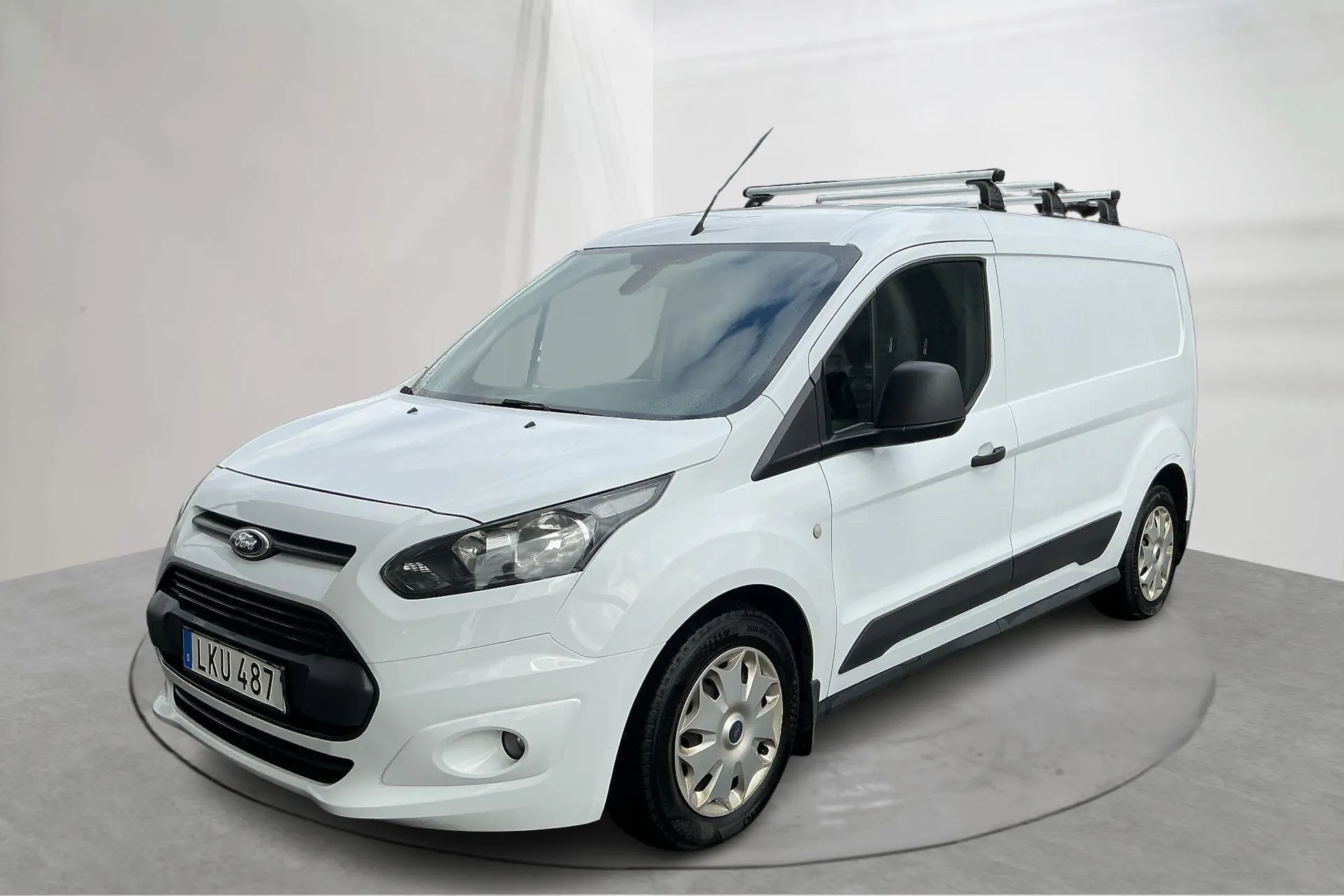 Presentationsfoto 1 av 14: Ford Transit Connect 1.6 TDCi (95hk) - 13 110 mil - Manuell - vit - 2016