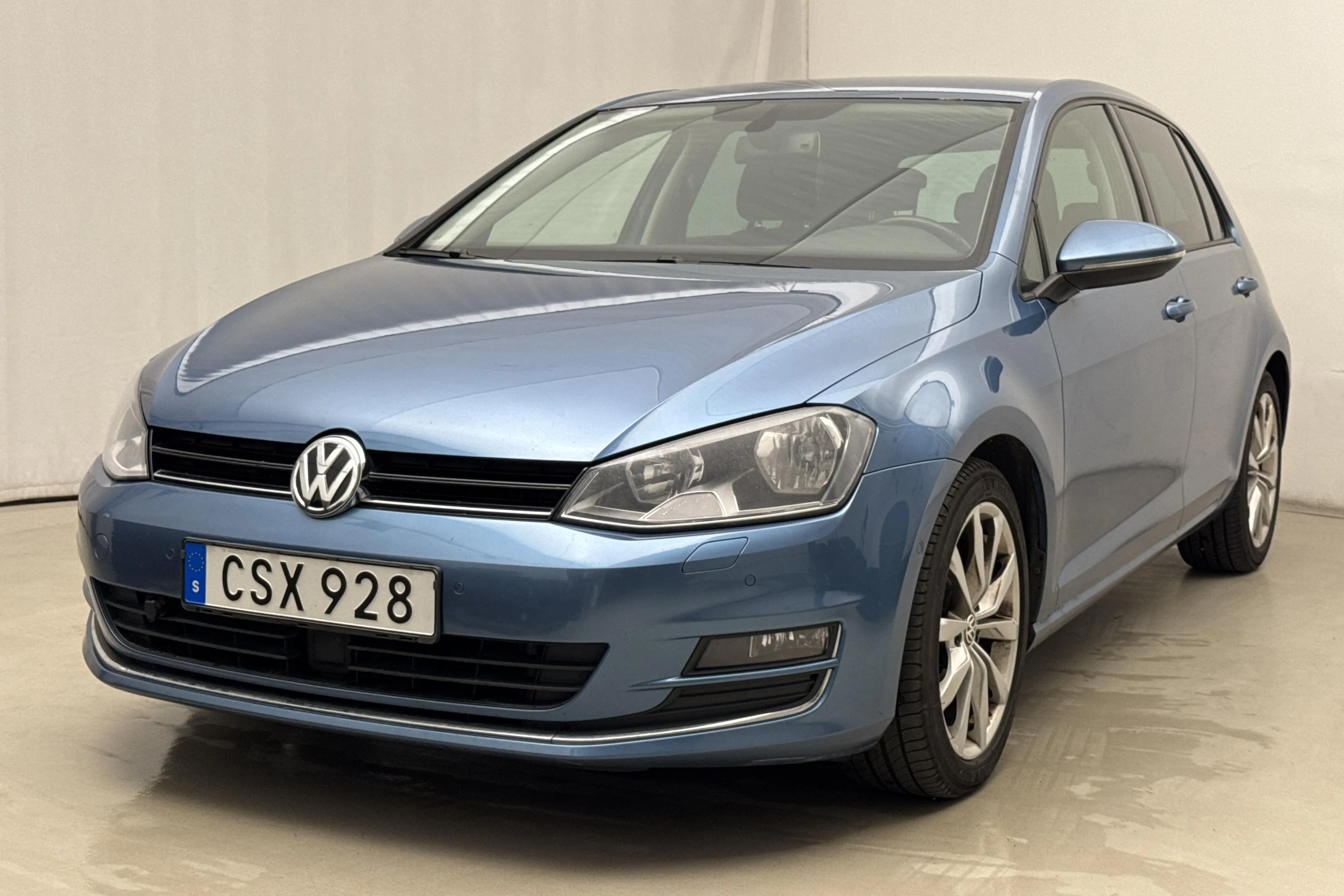 Presentation photo 1 of 17: VW Golf VII 1.4 TSI 5dr (140hk) - 116 940 km - Automatic - blue - 2015