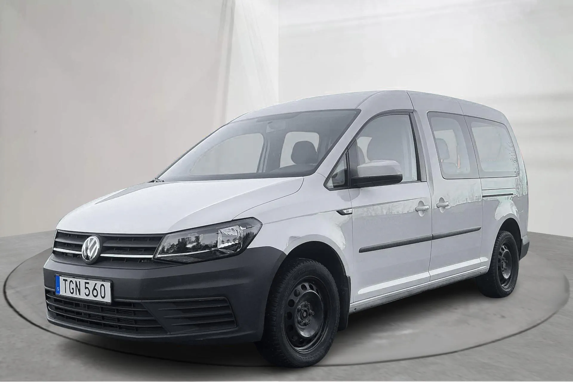 Presentationsfoto 1 av 14: VW Caddy Maxi Life 2.0 TDI (102hk) - 7 186 mil - Automat - vit - 2019