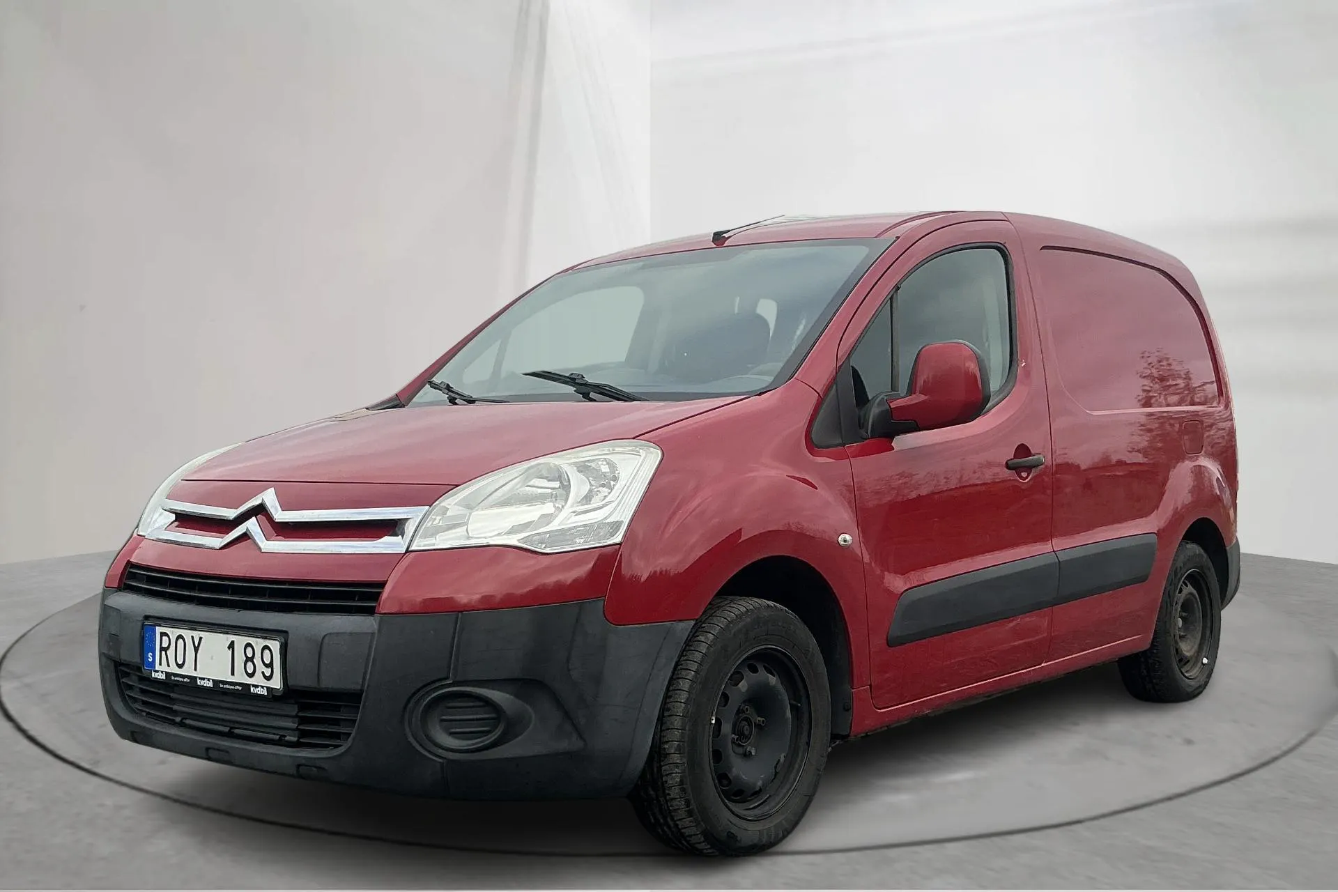 Presentation photo 1 of 14: Citroën Berlingo III 1.6 HDi Skåp (90hk) - 145 280 km - Automatic - red - 2012