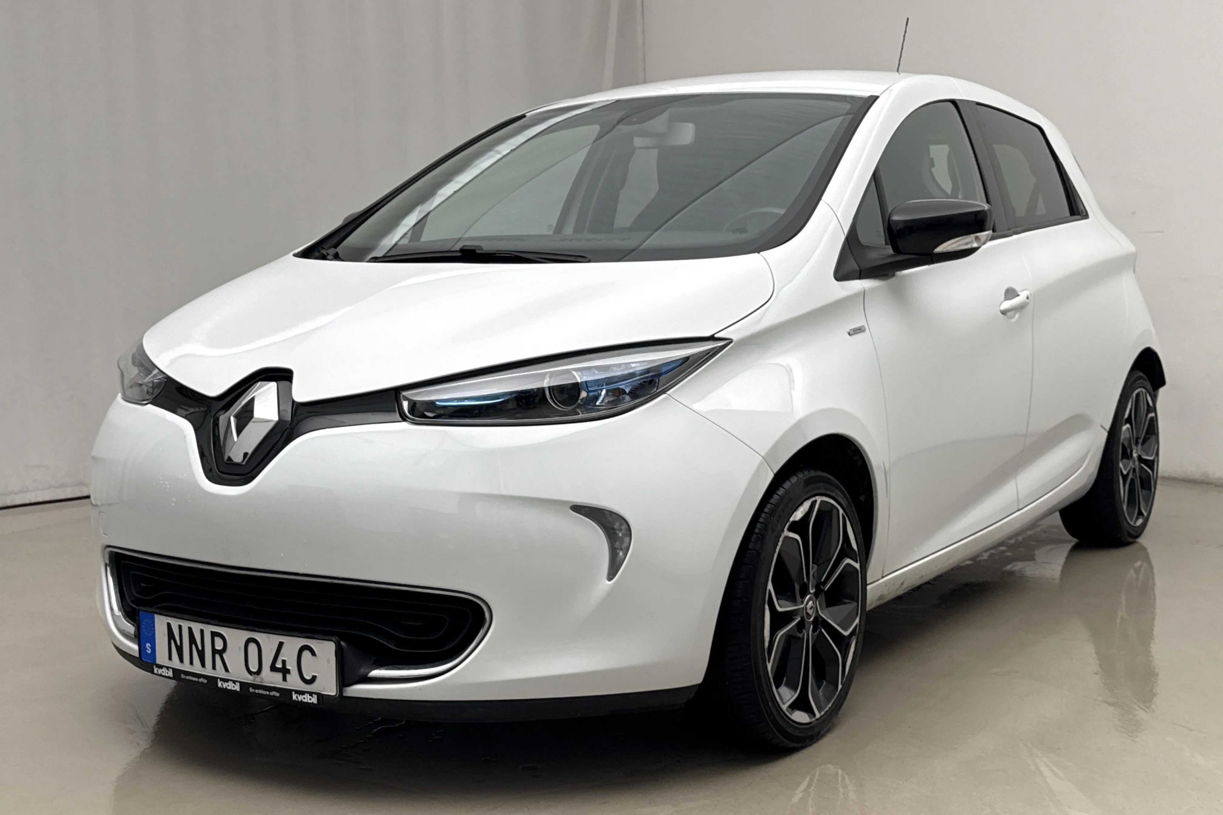 Presentationsfoto 1 av 21: Renault Zoe 41kWh R110 (108hk) - 7 191 mil - Automat - vit - 2020
