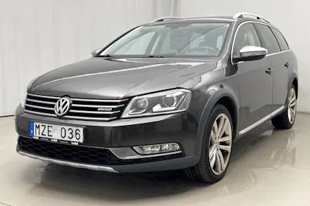 Volkswagen Passat 2013 — авто из Европы под ключ