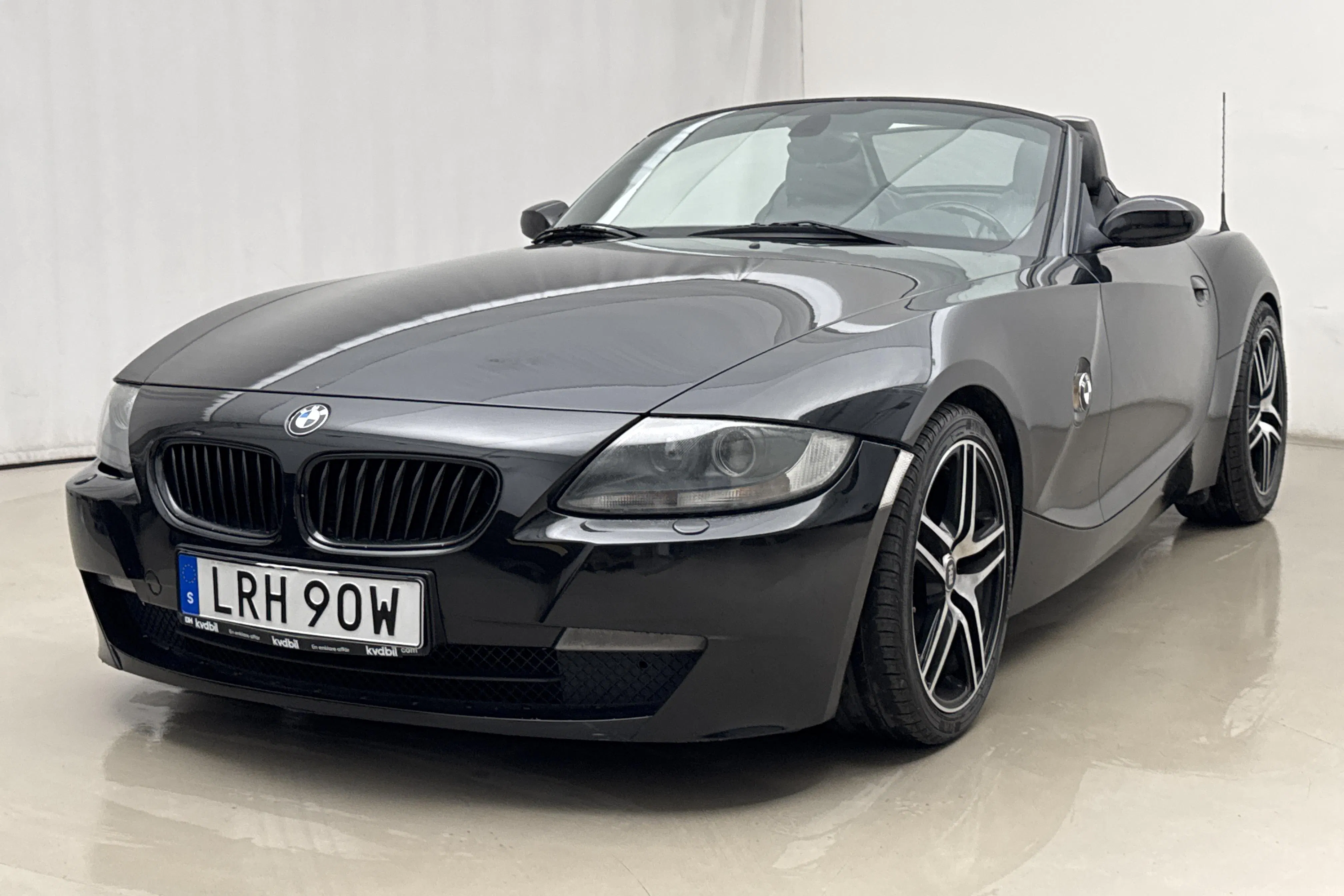 Presentation photo 1 of 20: BMW Z4 2.5i Roadster (177hk) - 232 570 km - Manual - black - 2006