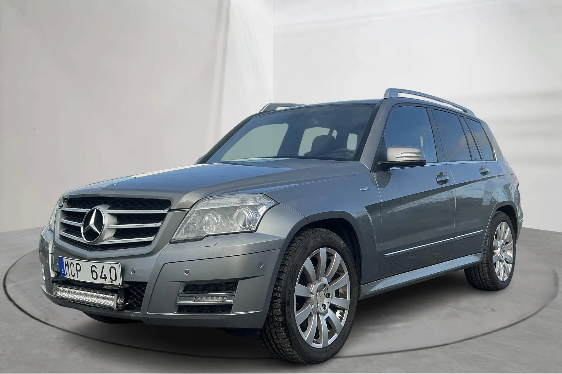 Presentationsfoto 1 av 14: Mercedes GLK 220 CDI BlueEFFICIENCY 4MATIC (170hk) - 27 851 mil - Automat - silver - 2012
