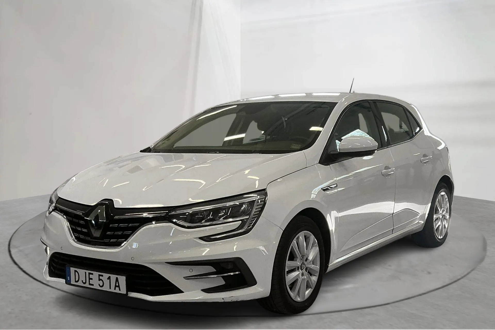 Presentationsfoto 1 av 13: Renault Mégane 1.5 dCi 5dr (115hk) - 7 842 mil - Automat - vit - 2023