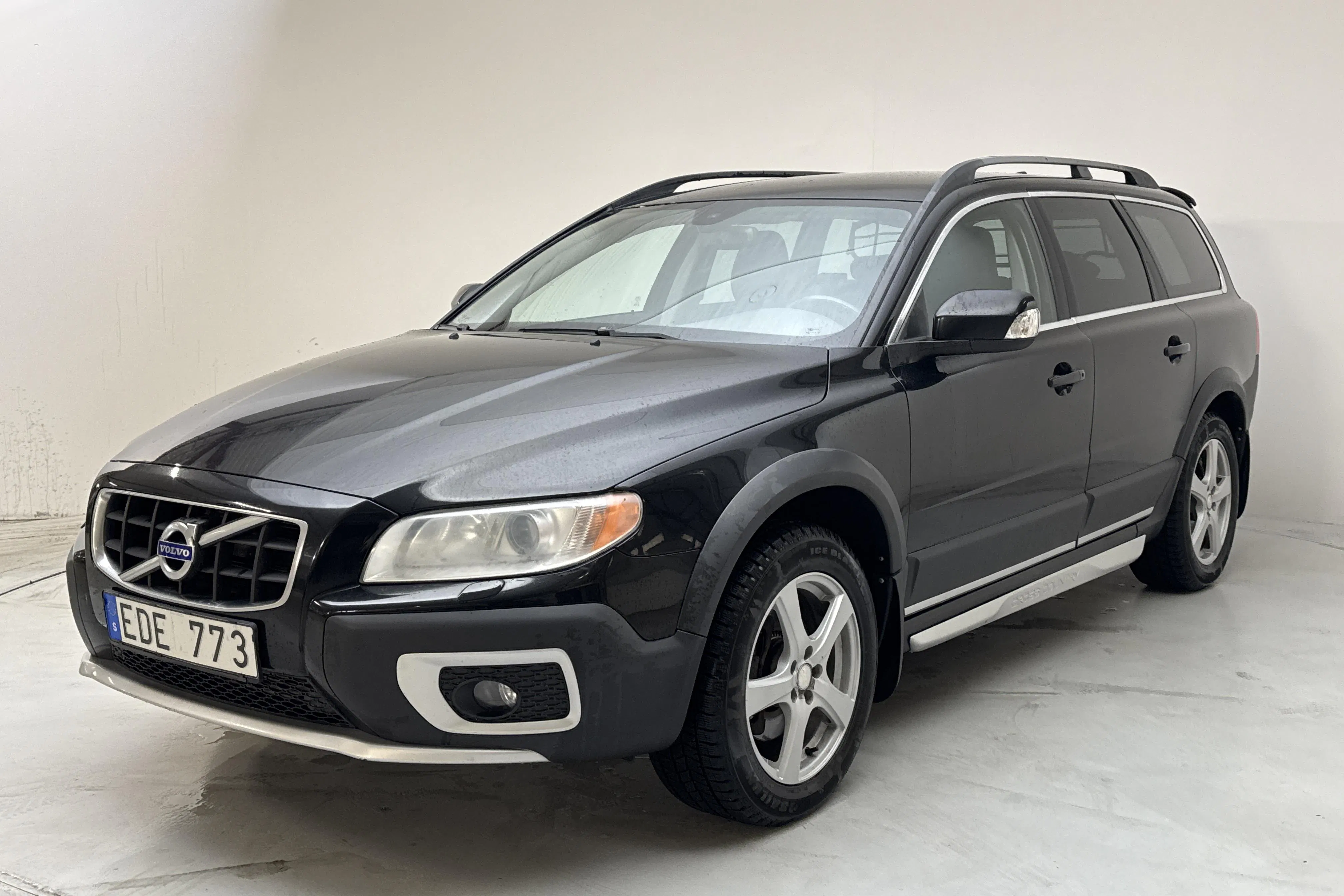 Presentationsfoto 1 av 12: Volvo XC70 II D5 AWD (205hk) - 26 950 mil - Automat - svart - 2010