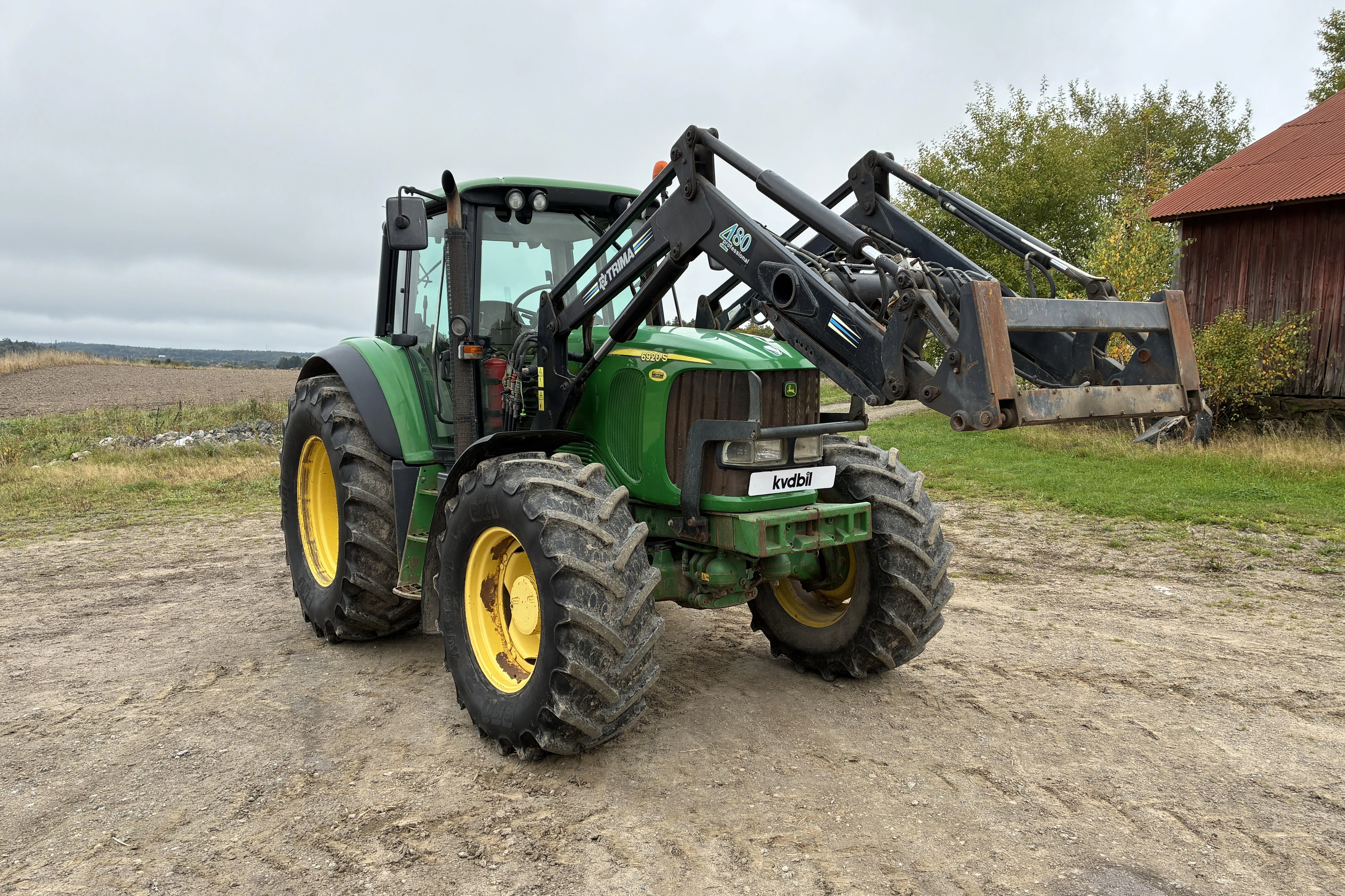 Presentation photo 2 of 48: John Deere 6920S - 0 km - 2004