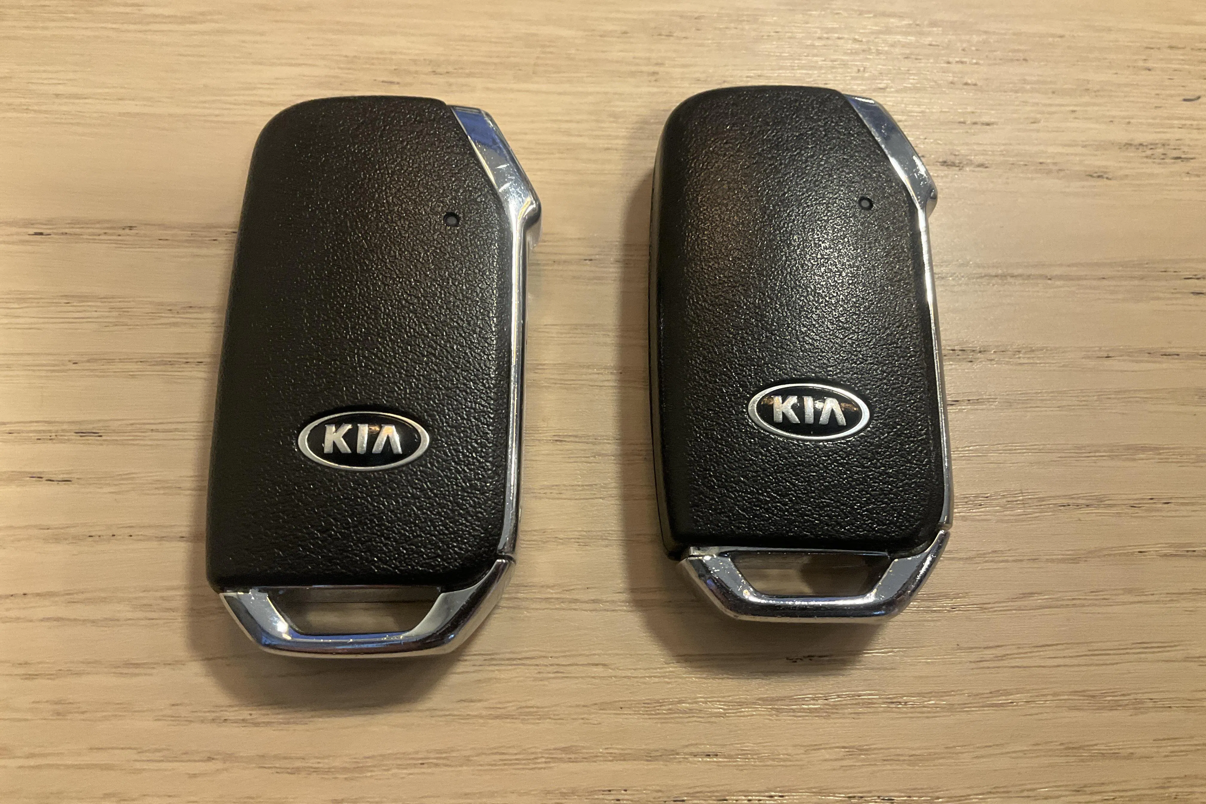Presentation photo 18 of 18: KIA Ceed 1.6 Plug-in Hybrid SW (141hk) - 55 380 km - Automatic - red - 2020