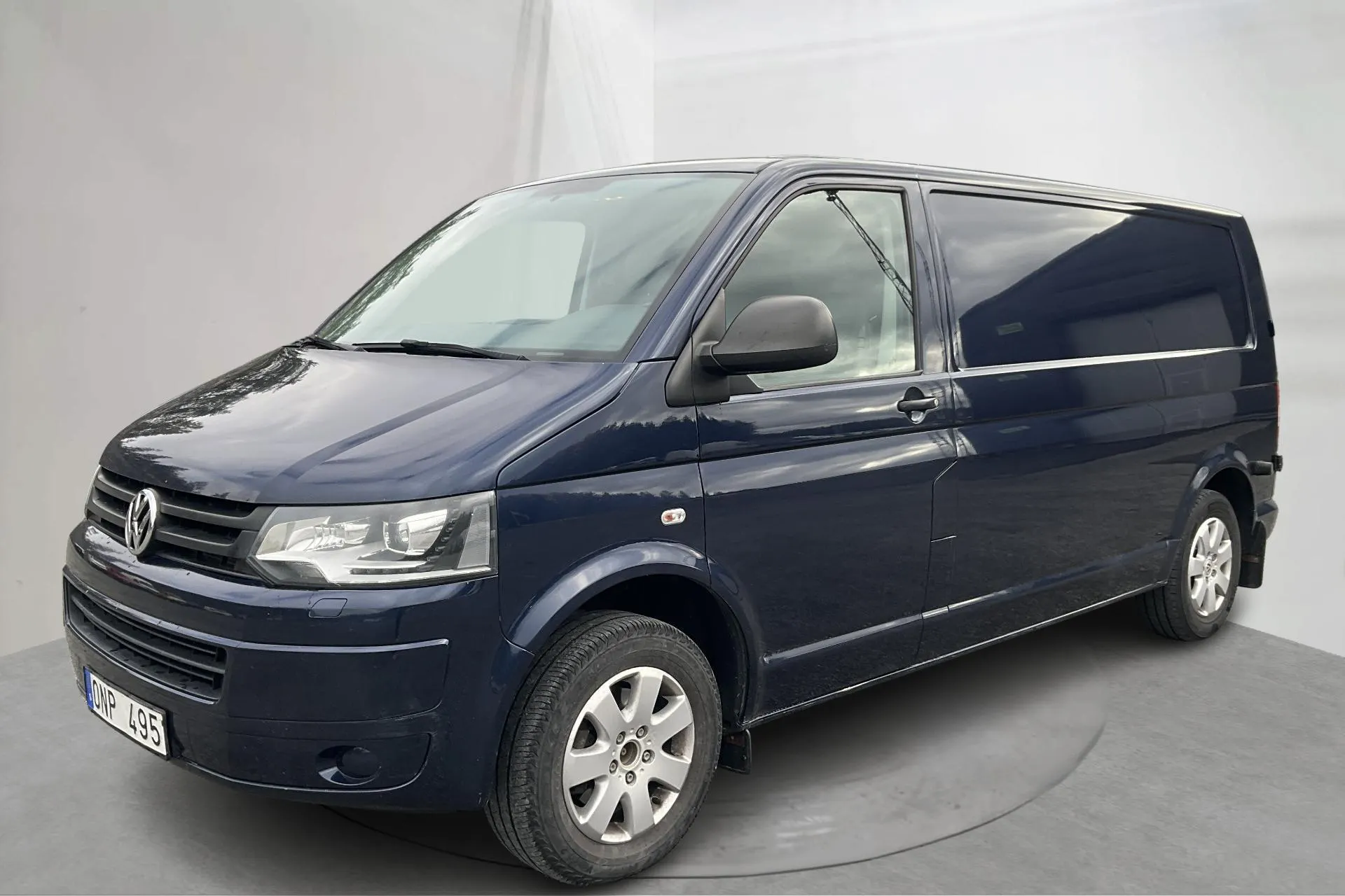 Presentation photo 1 of 15: VW Transporter T5 2.0 TDI 4MOTION (140hk) - 217 890 km - Manual - dark blue - 2014