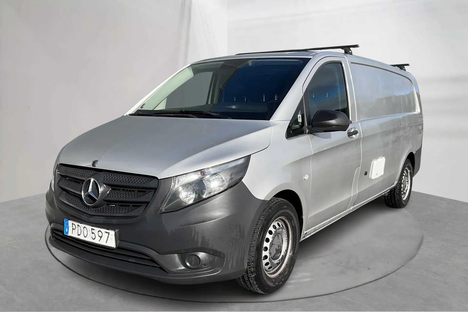 Presentationsfoto 1 av 14: Mercedes Vito 111 CDI W640 (114hk) - 33 005 mil - Manuell - silver - 2017