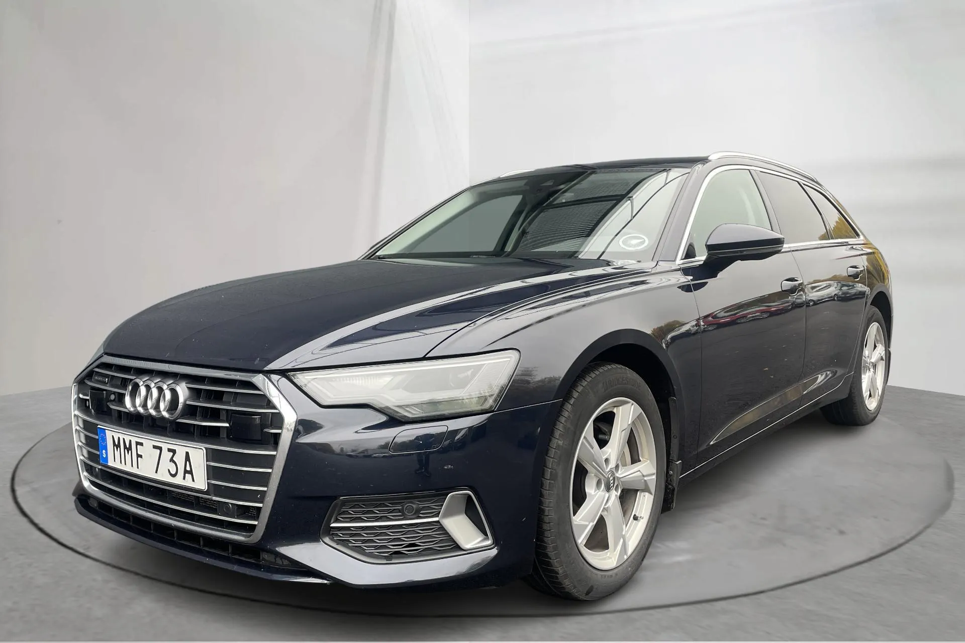 Presentationsfoto 1 av 17: Audi A6 Avant 40 TDI quattro (204hk) - 12 687 mil - Automat - blå - 2019