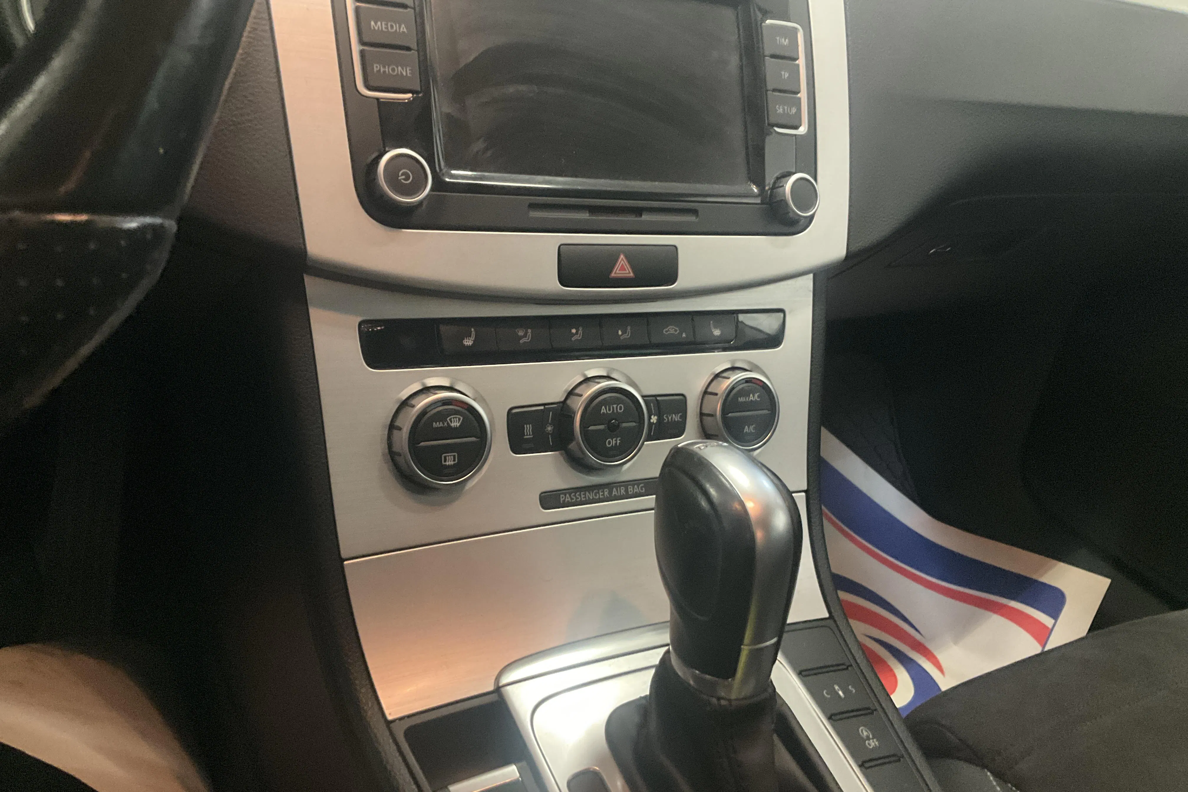 Presentationsfoto 13 av 13: VW CC 2.0 TDI BlueMotion Technology 4Motion (177hk) - 11 913 mil - Automat - vit - 2015