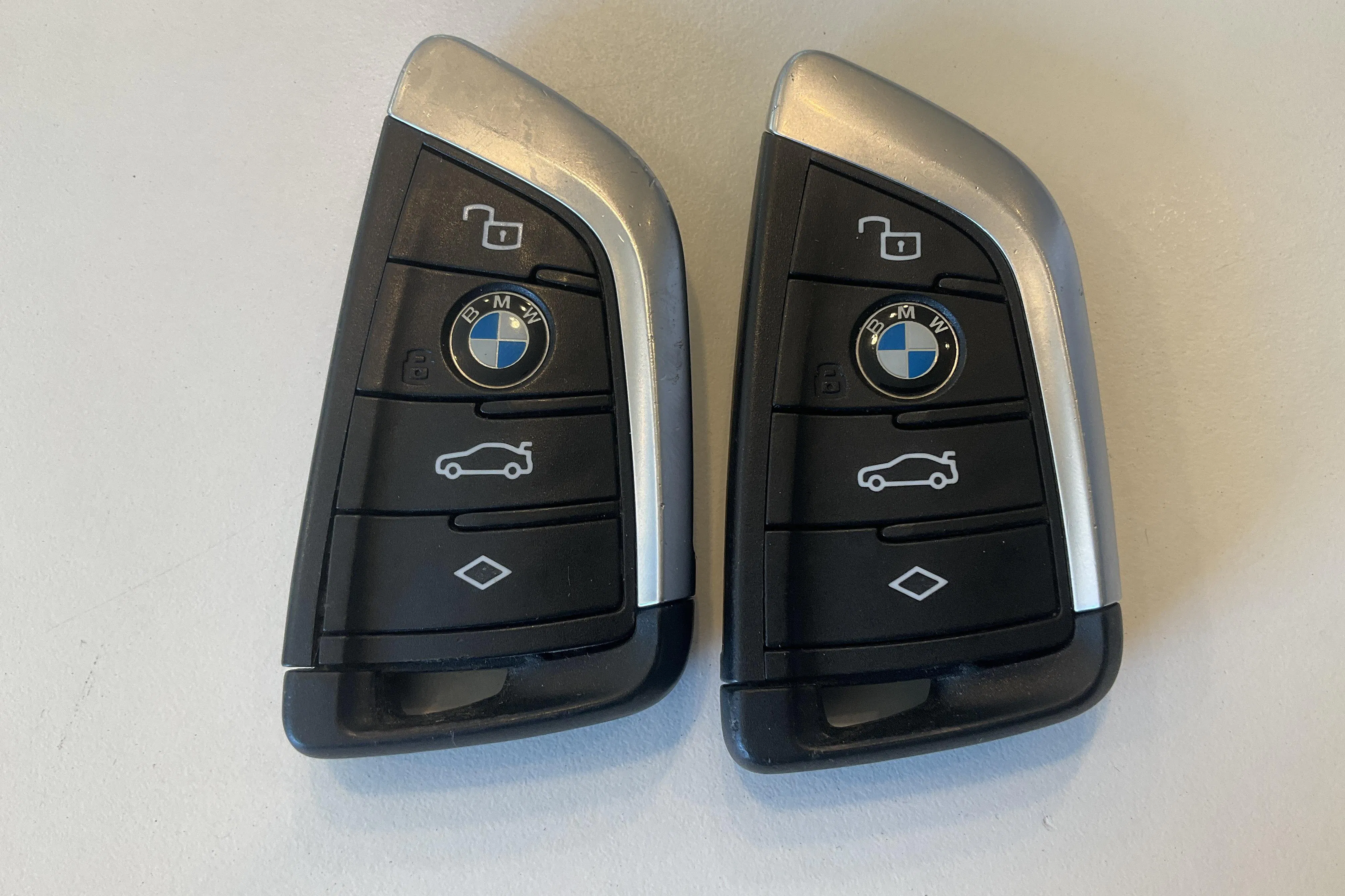 Presentation photo 19 of 19: BMW 330e Touring, G21 (292hk) - 112 970 km - Automatic - black - 2022