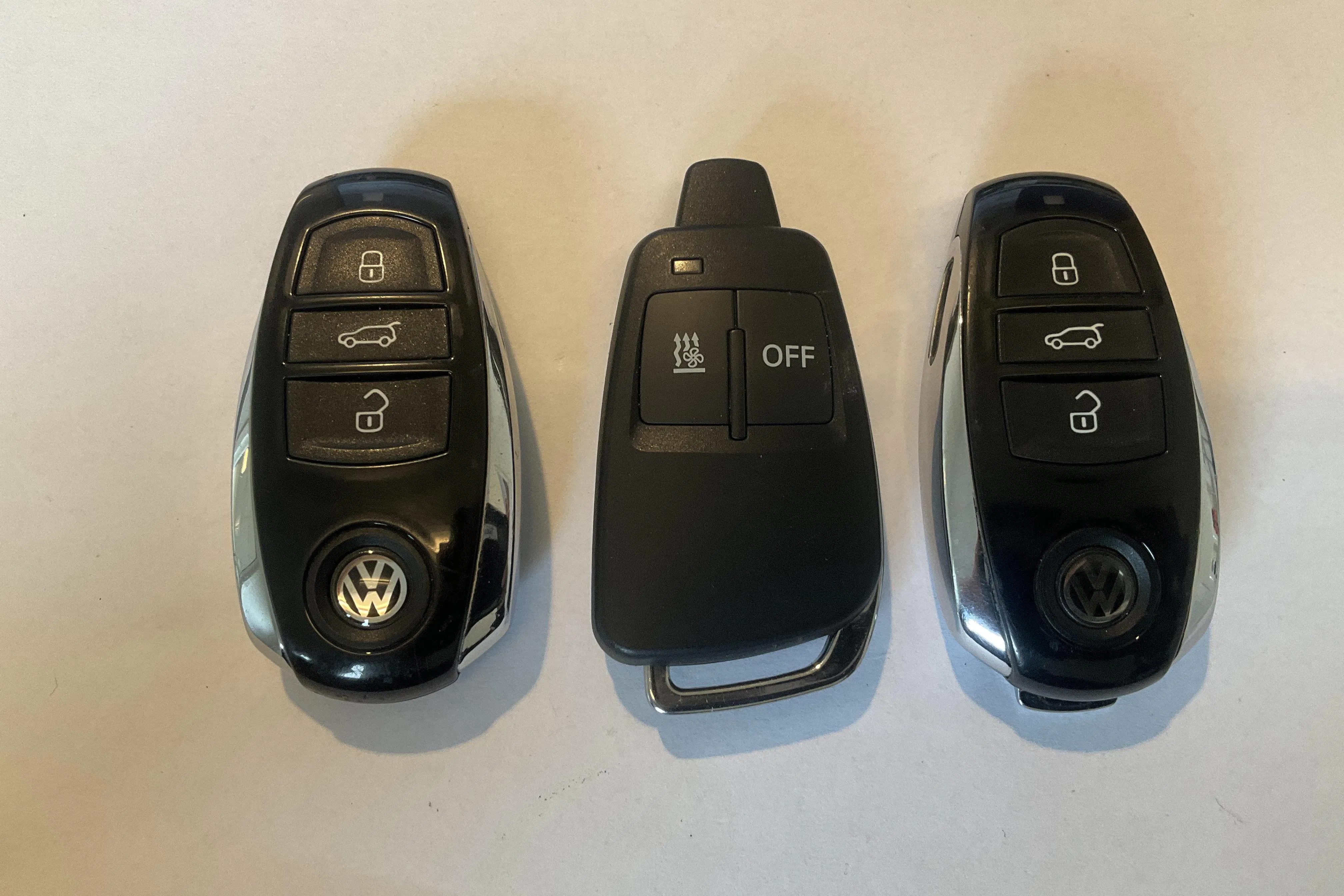 Presentationsfoto 14 av 14: VW Touareg 3.0 TDI BlueMotion Technology (204hk) - 15 198 mil - Automat - vit - 2016