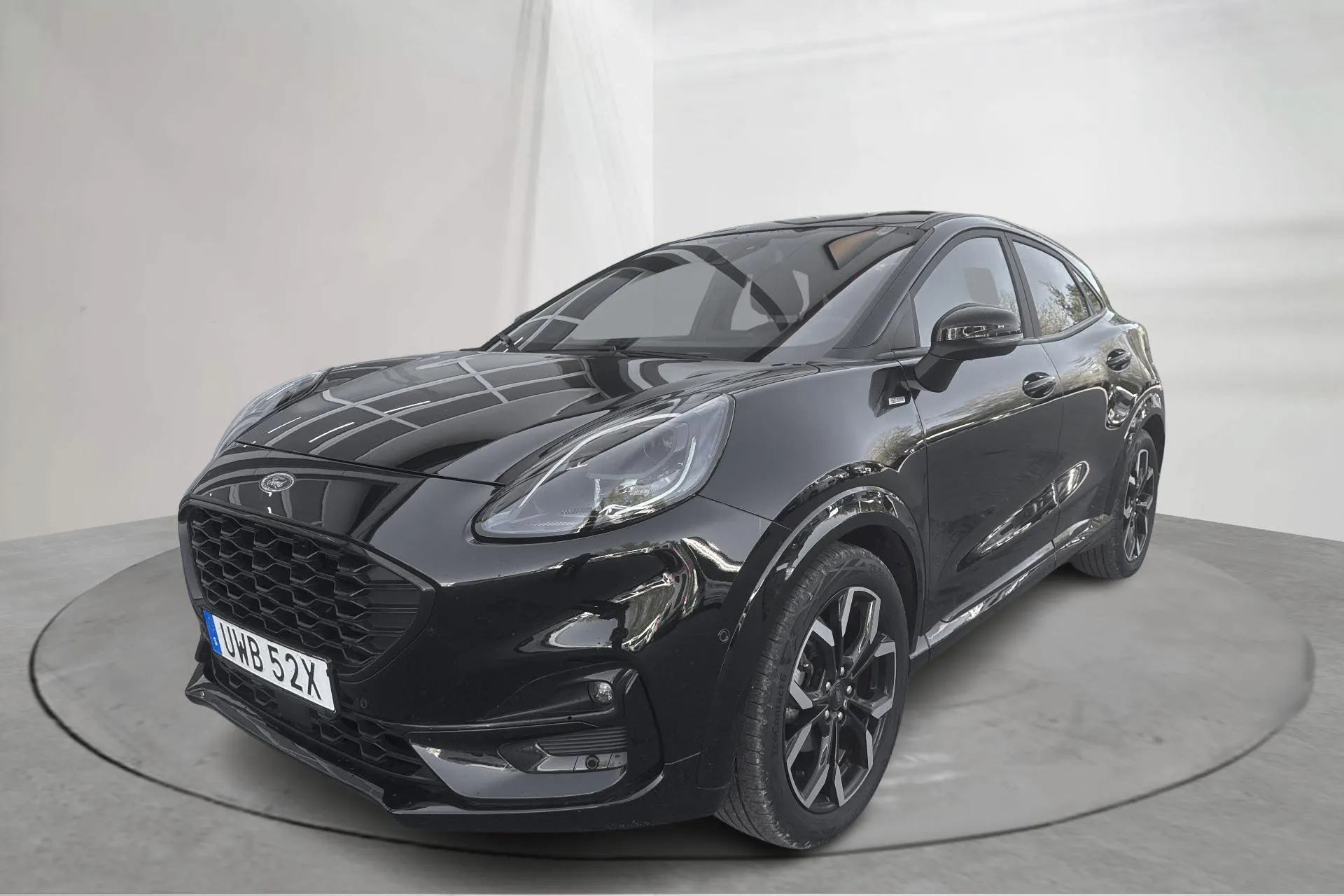 Presentation photo 1 of 17: Ford Puma 1.0T MHEV (125hk) - 36 670 km - Automatic - black - 2023