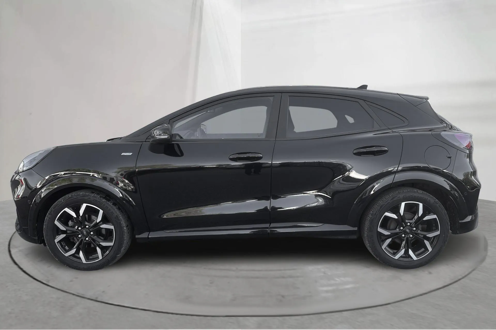 Presentation photo 2 of 17: Ford Puma 1.0T MHEV (125hk) - 36 670 km - Automatic - black - 2023
