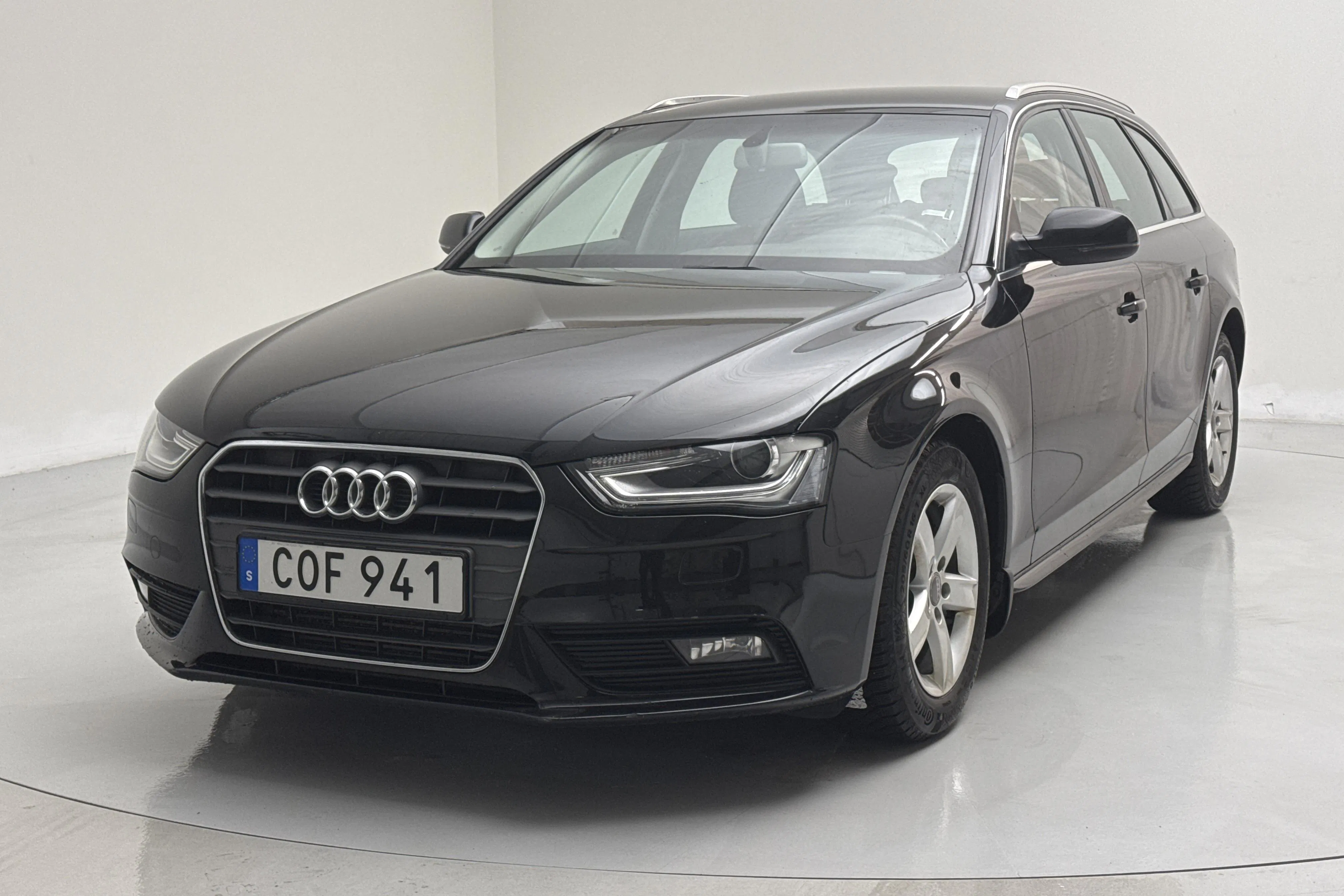 Audi A4 2.0 TDI clean diesel Avant (150hk)