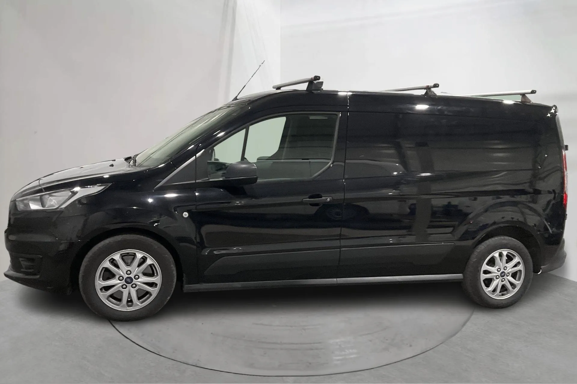 Presentation photo 2 of 18: Ford Transit Connect 1.5 EcoBlue (100hk) - 95 820 km - Automatic - black - 2022