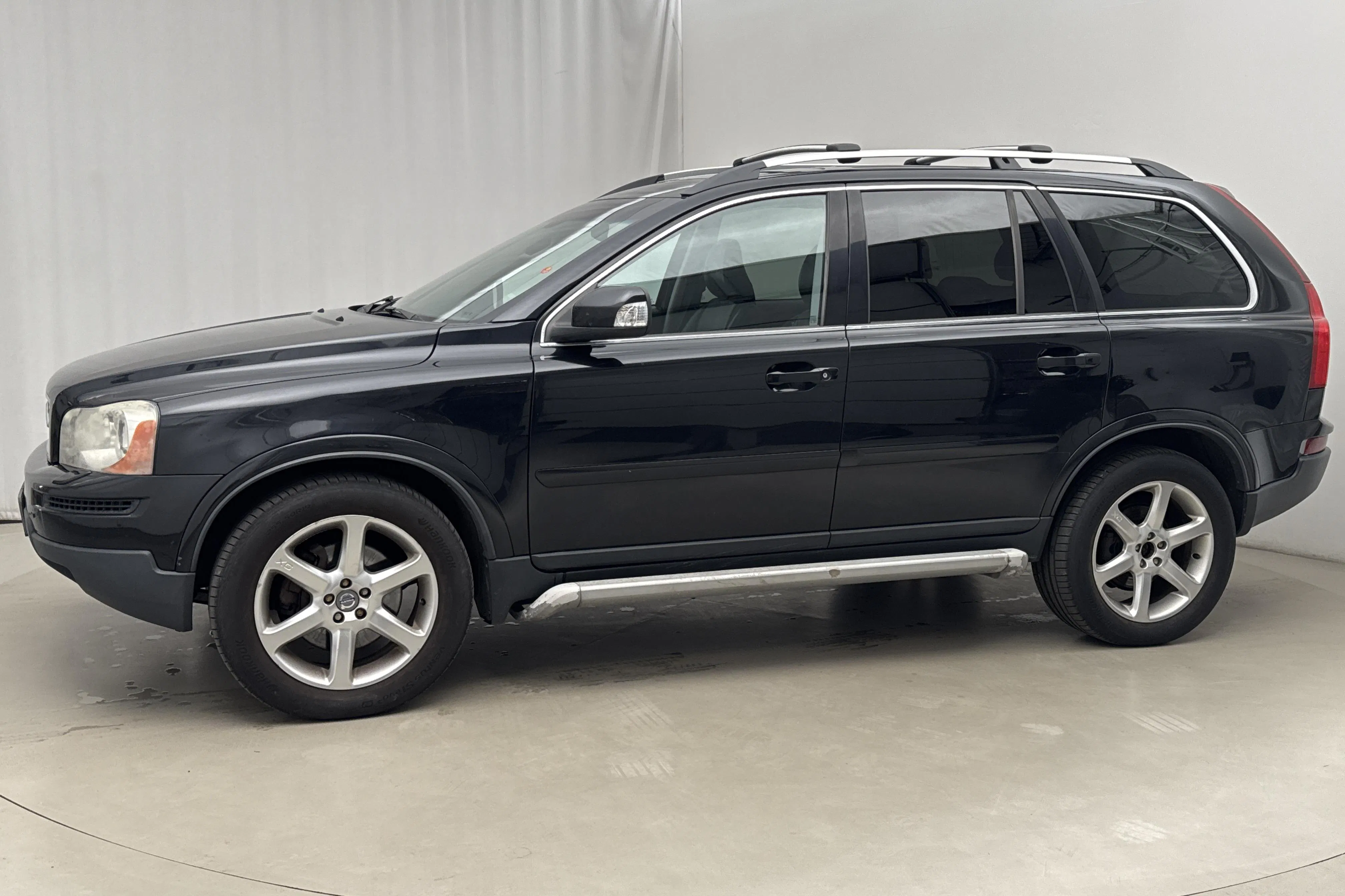 Presentation photo 2 of 19: Volvo XC90 D5 (185hk) - 249 380 km - Automatic - black - 2007