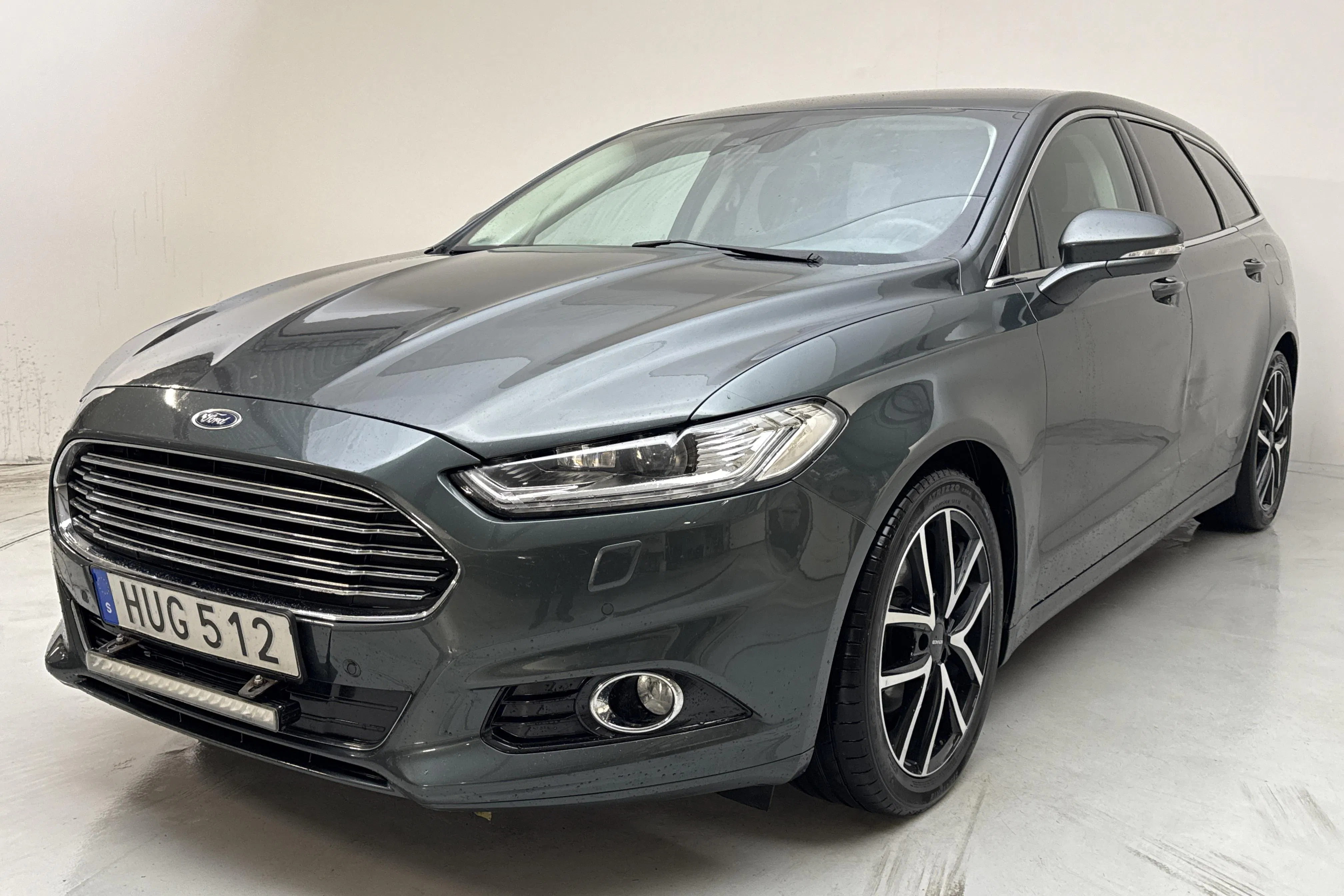 Presentation photo 1 of 12: Ford Mondeo 2.0 TDCi AWD Kombi (180hk) - 232 670 km - Automatic - green - 2015