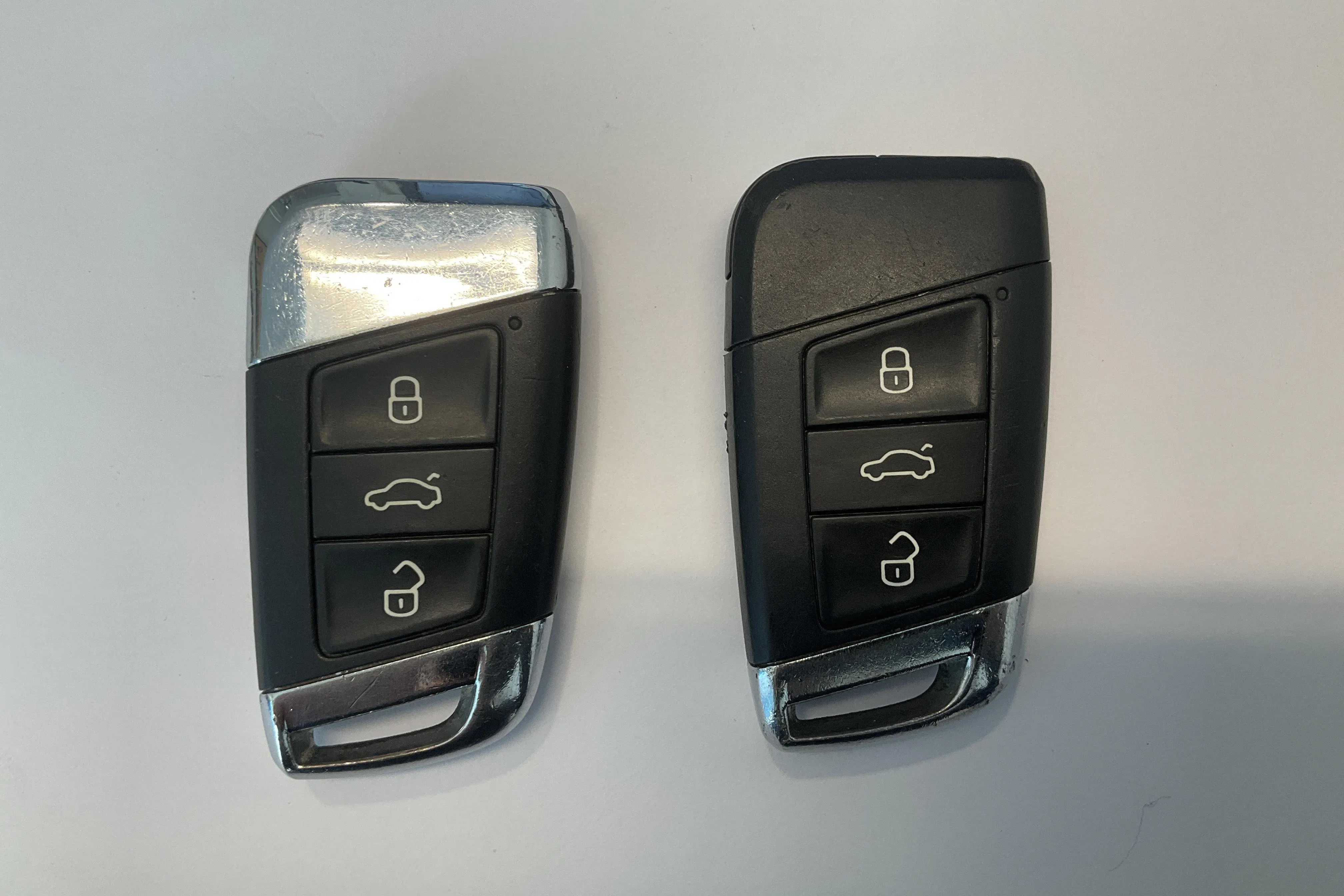 Presentationsfoto 16 av 16: VW Passat 1.4 Plug-in-Hybrid Sportscombi (218hk) - 23 421 mil - Automat - Mörkgrå - 2016