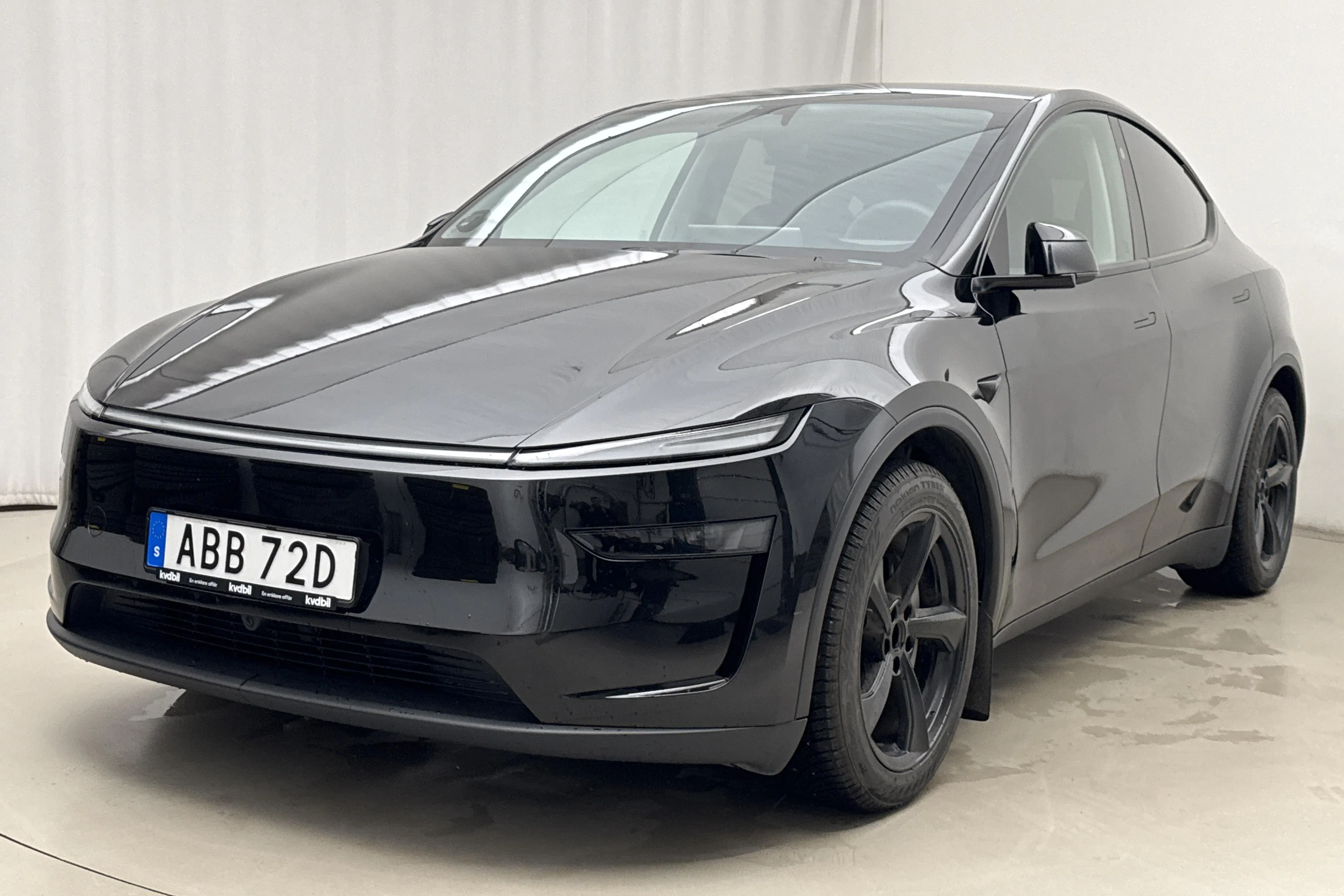 Tesla Model Y Long Range Dual Motor AWD