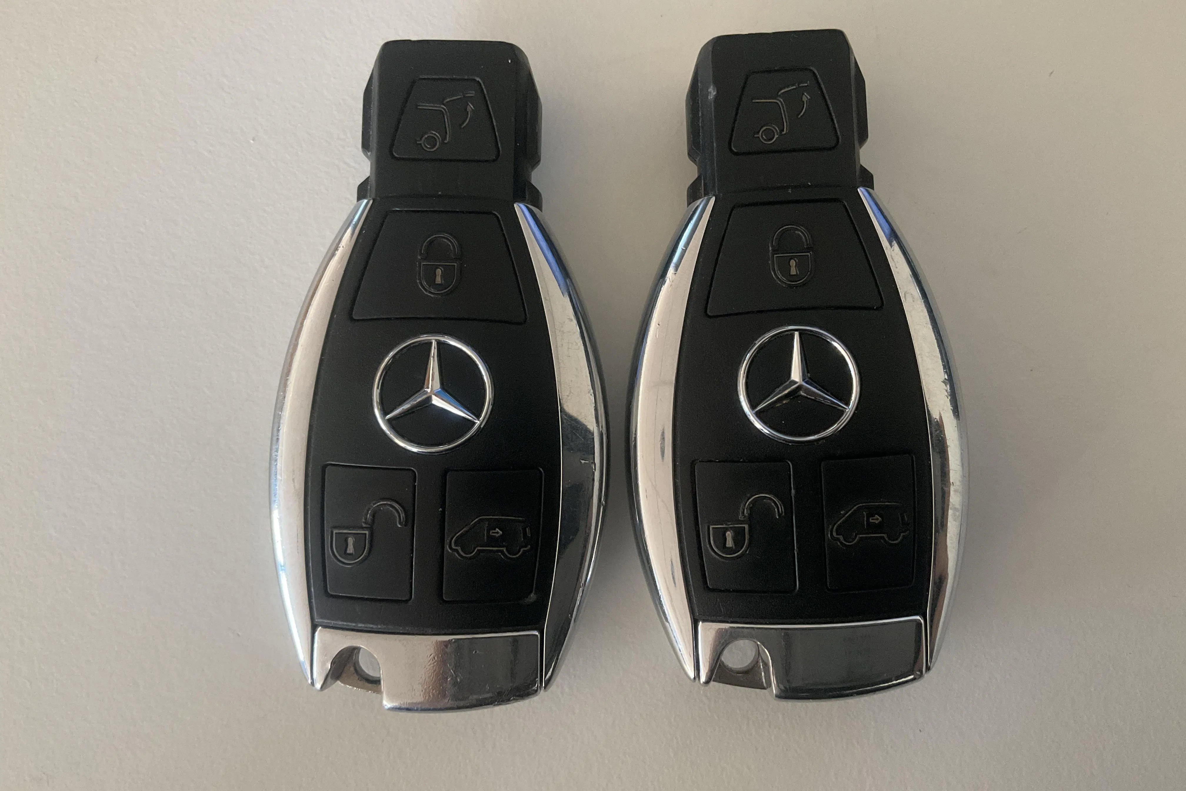 Presentationsfoto 19 av 19: Mercedes V 300 d 4MATIC W447 (239hk) - 16 271 mil - Automat - Mörkblå - 2020