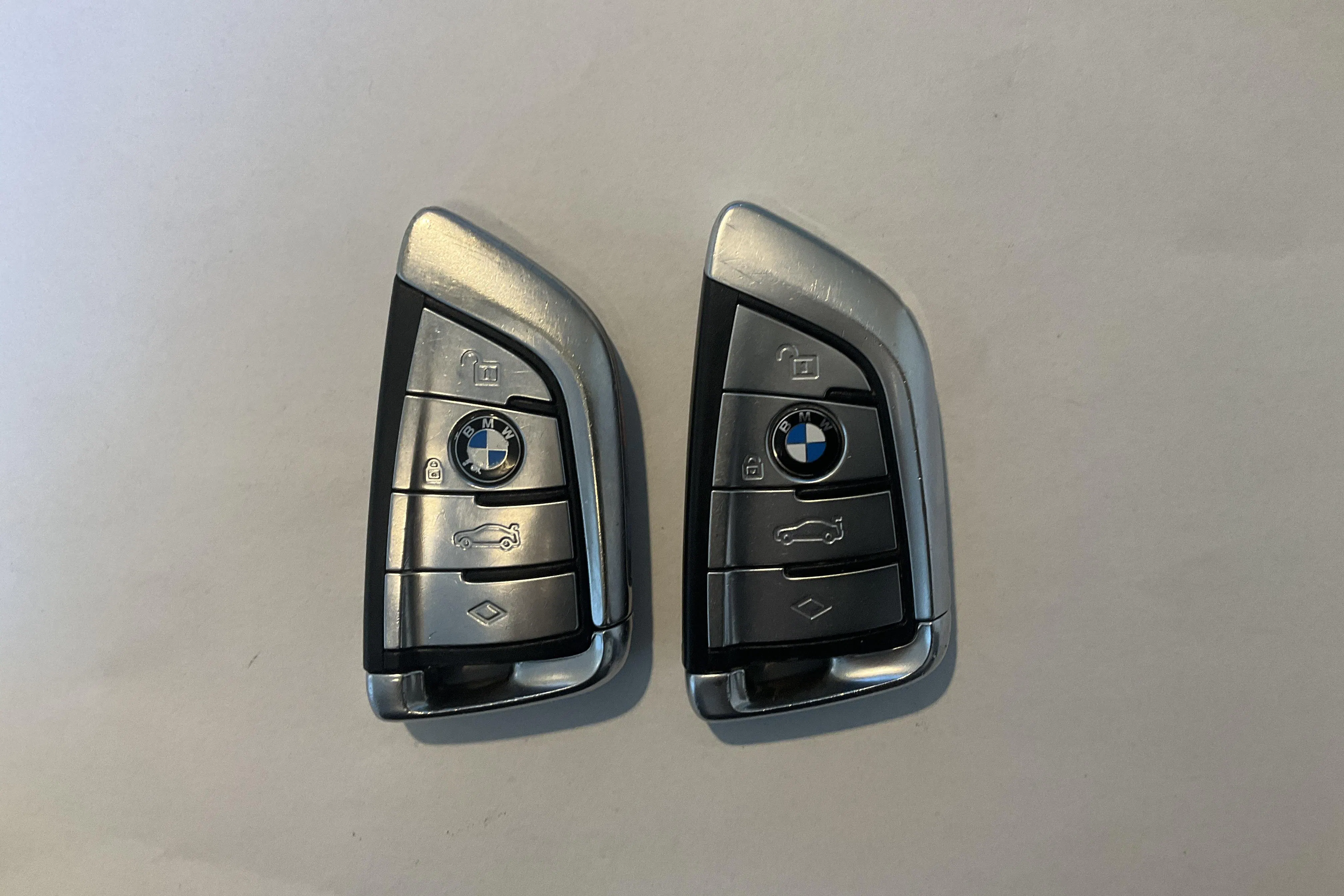 Presentationsfoto 19 av 19: BMW 540i xDrive Touring, G31 (340hk) - 19 805 mil - Automat - blå - 2018