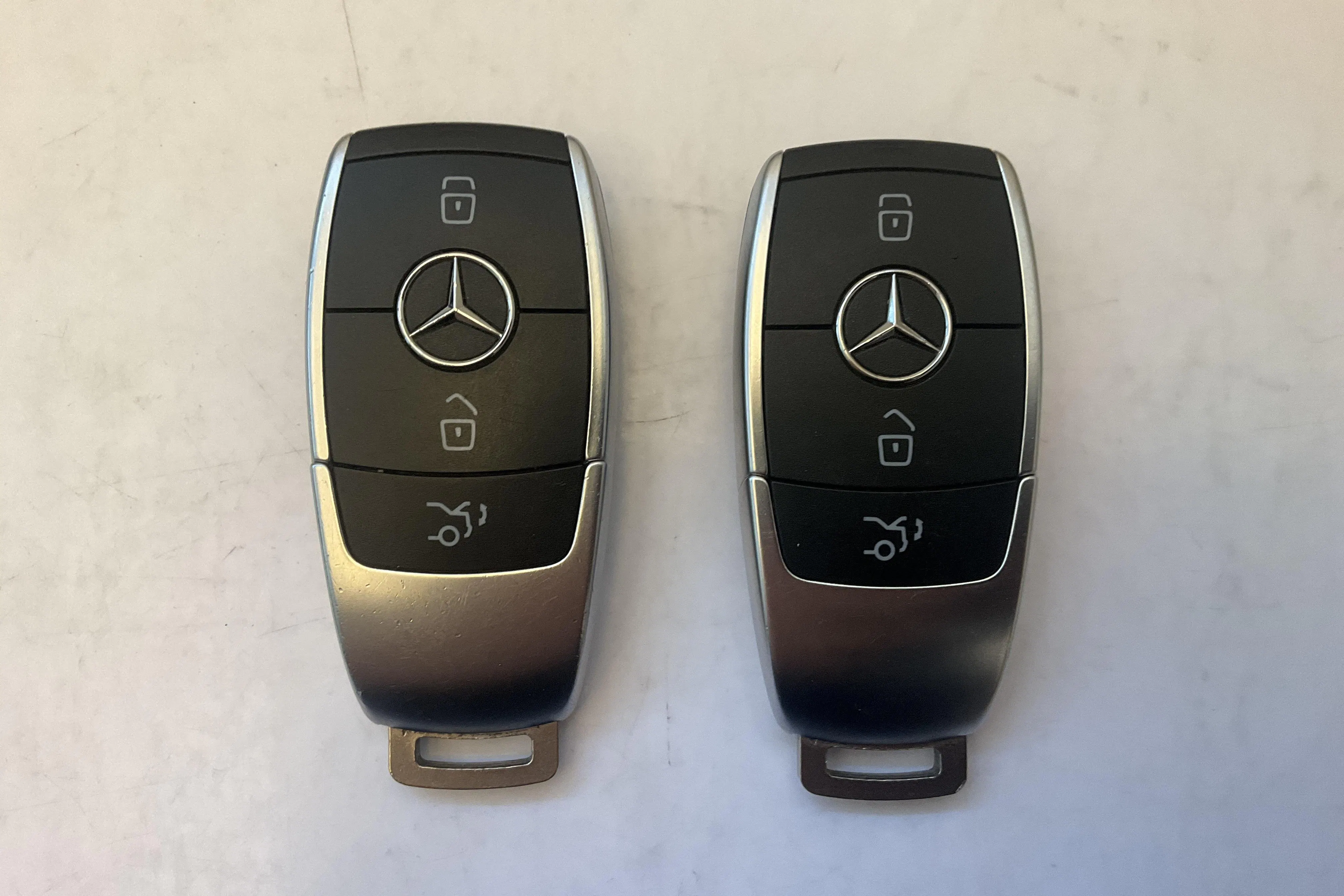 Presentationsfoto 16 av 16: Mercedes GLC 220 d 4MATIC X253 (194hk) - 9 330 mil - Automat - grå - 2022