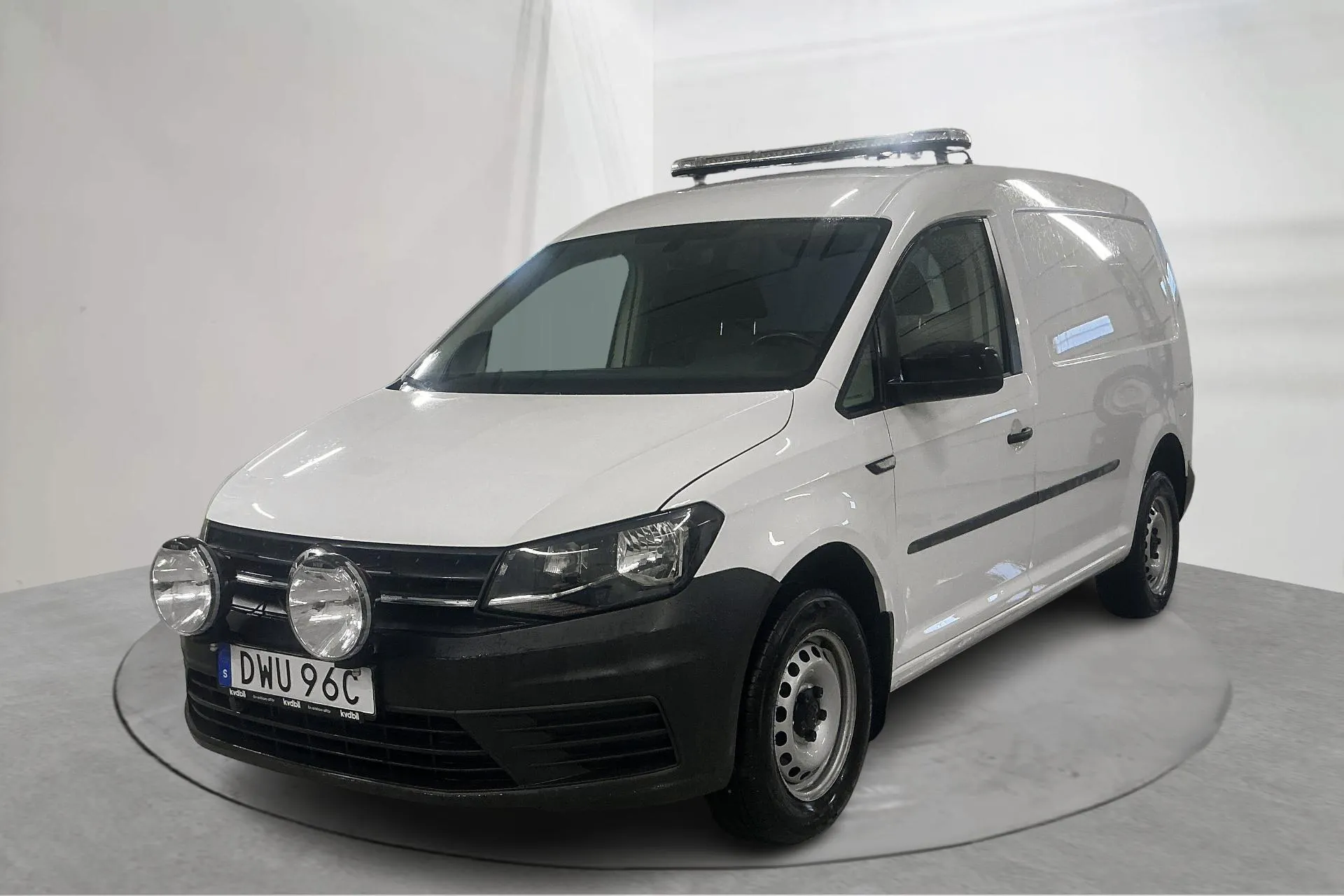 Presentation photo 1 of 21: VW Caddy 2.0 TDI Maxi Skåp 4MOTION (122hk) - 49 800 km - Manual - white - 2020