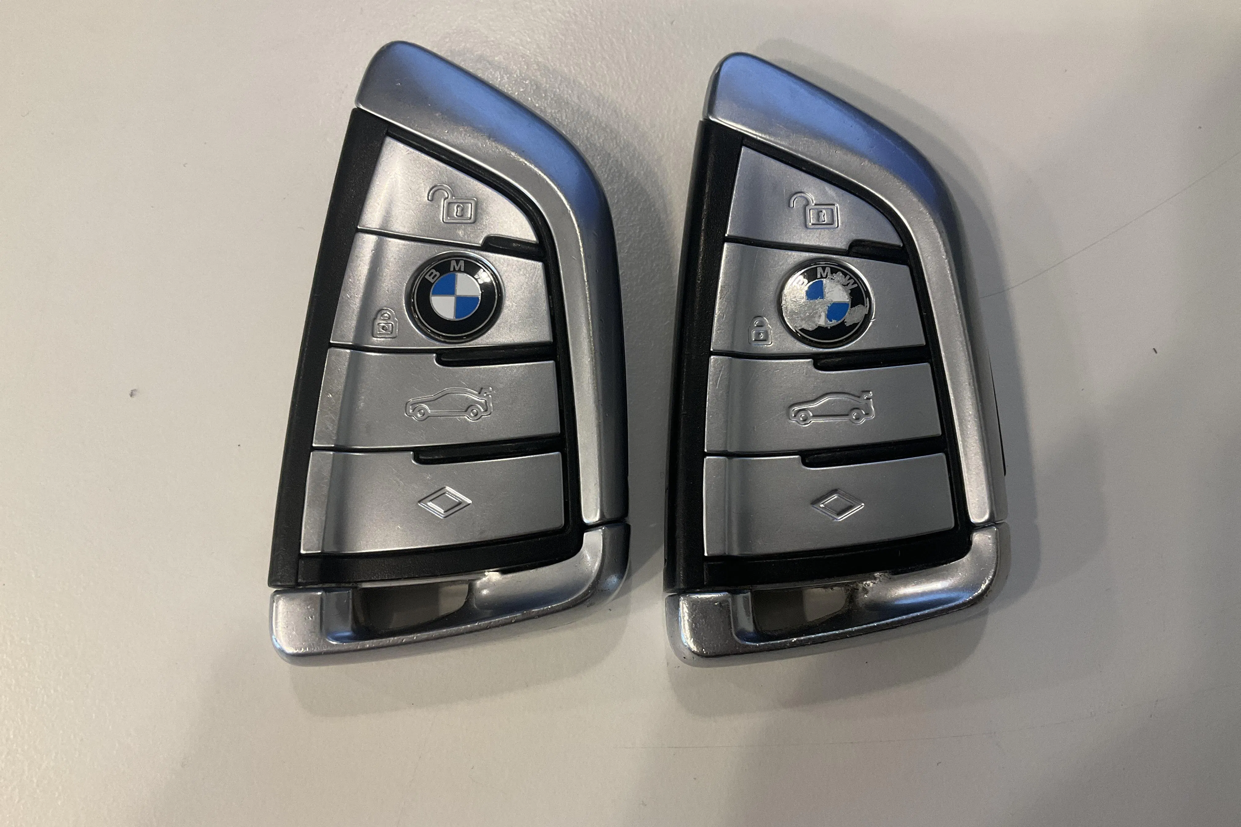 Presentationsfoto 19 av 19: BMW 530e iPerformance Sedan, G30 (252hk) - 15 095 mil - Automat - svart - 2019