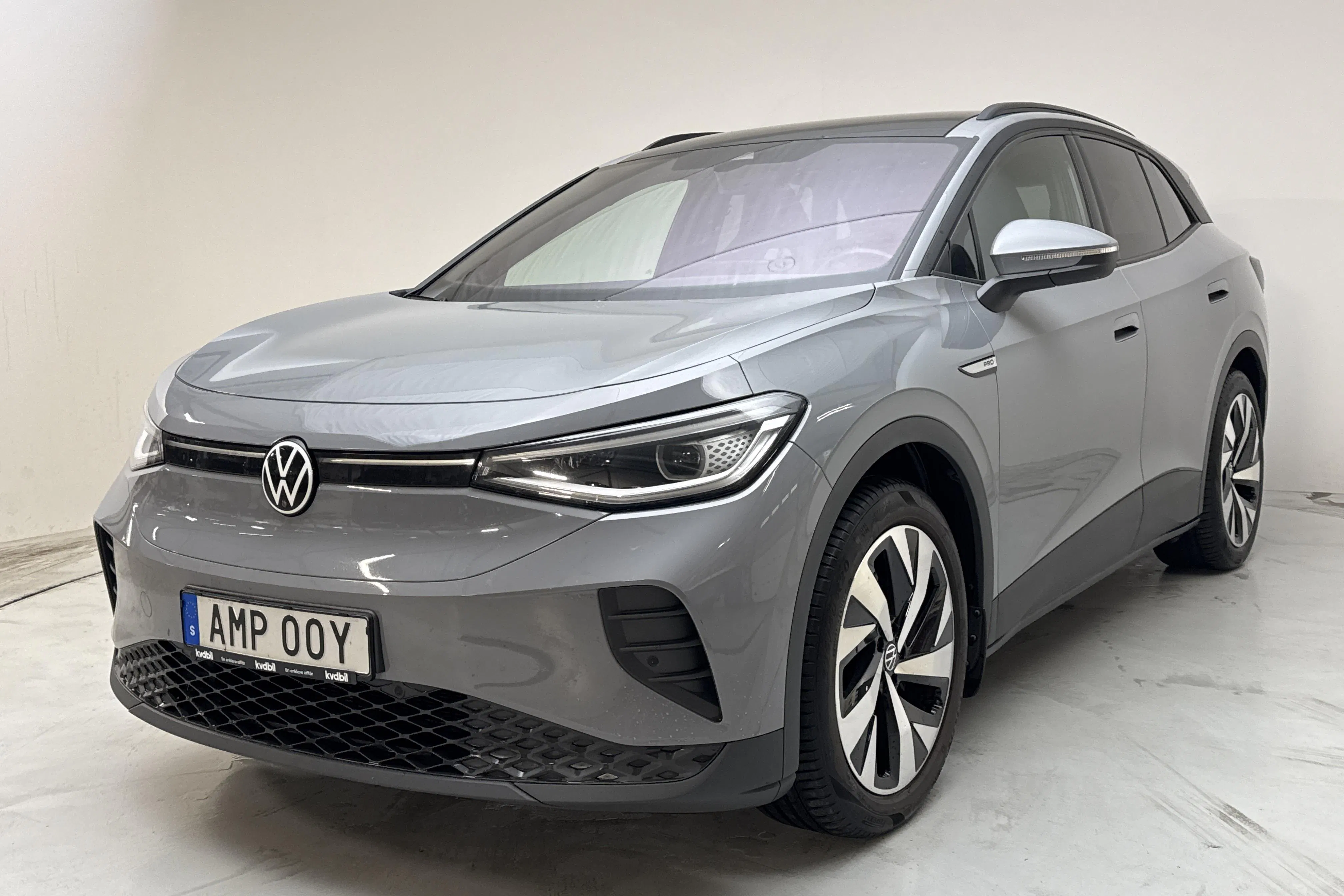 Presentationsfoto 1 av 21: VW ID.4 Pro 77kWh (204hk) - 6 182 mil - Automat - grå - 2021