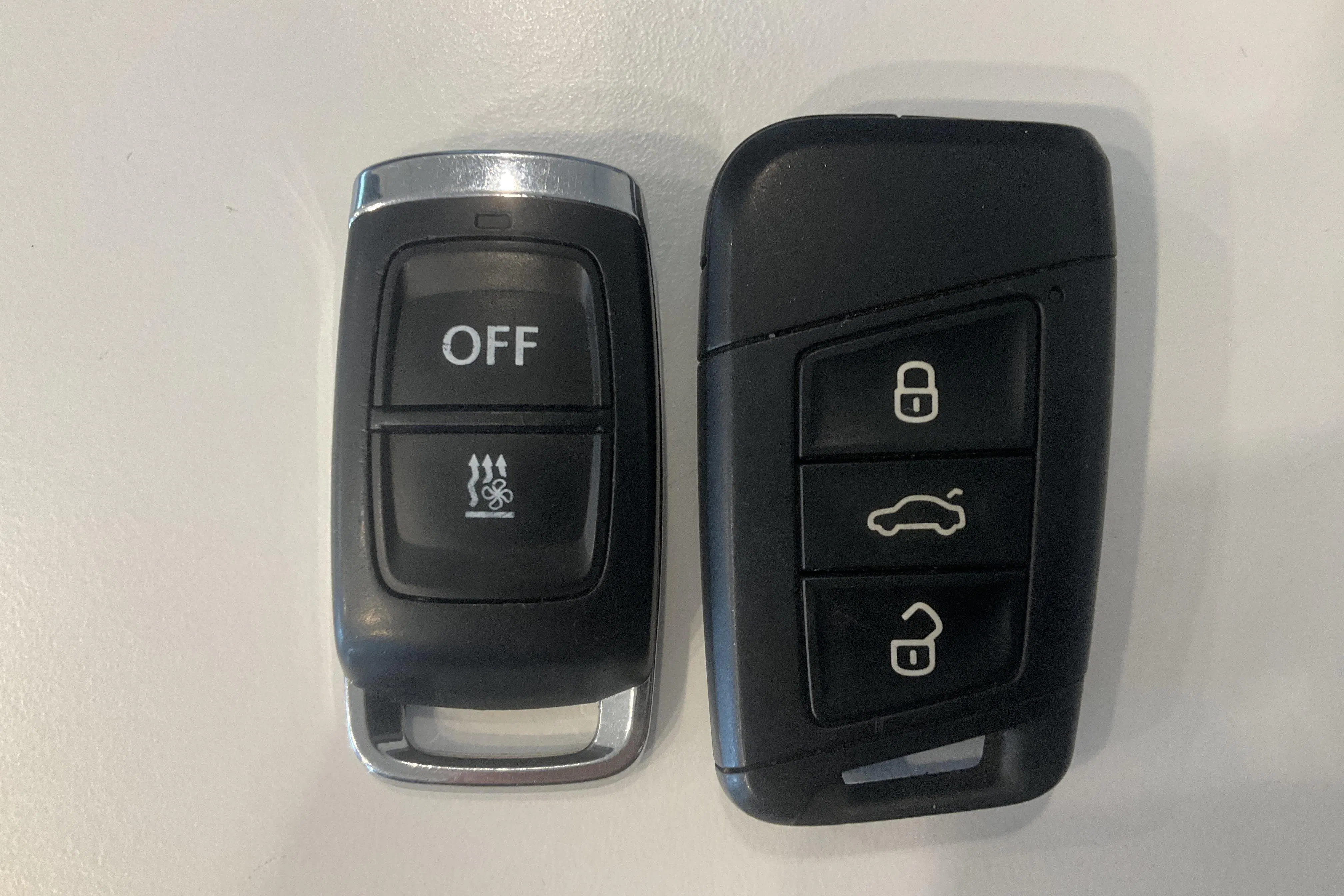 Presentationsfoto 23 av 23: Skoda Superb 1.4 TSI PHEV Kombi (218hk) - 12 847 mil - Automat - svart - 2023