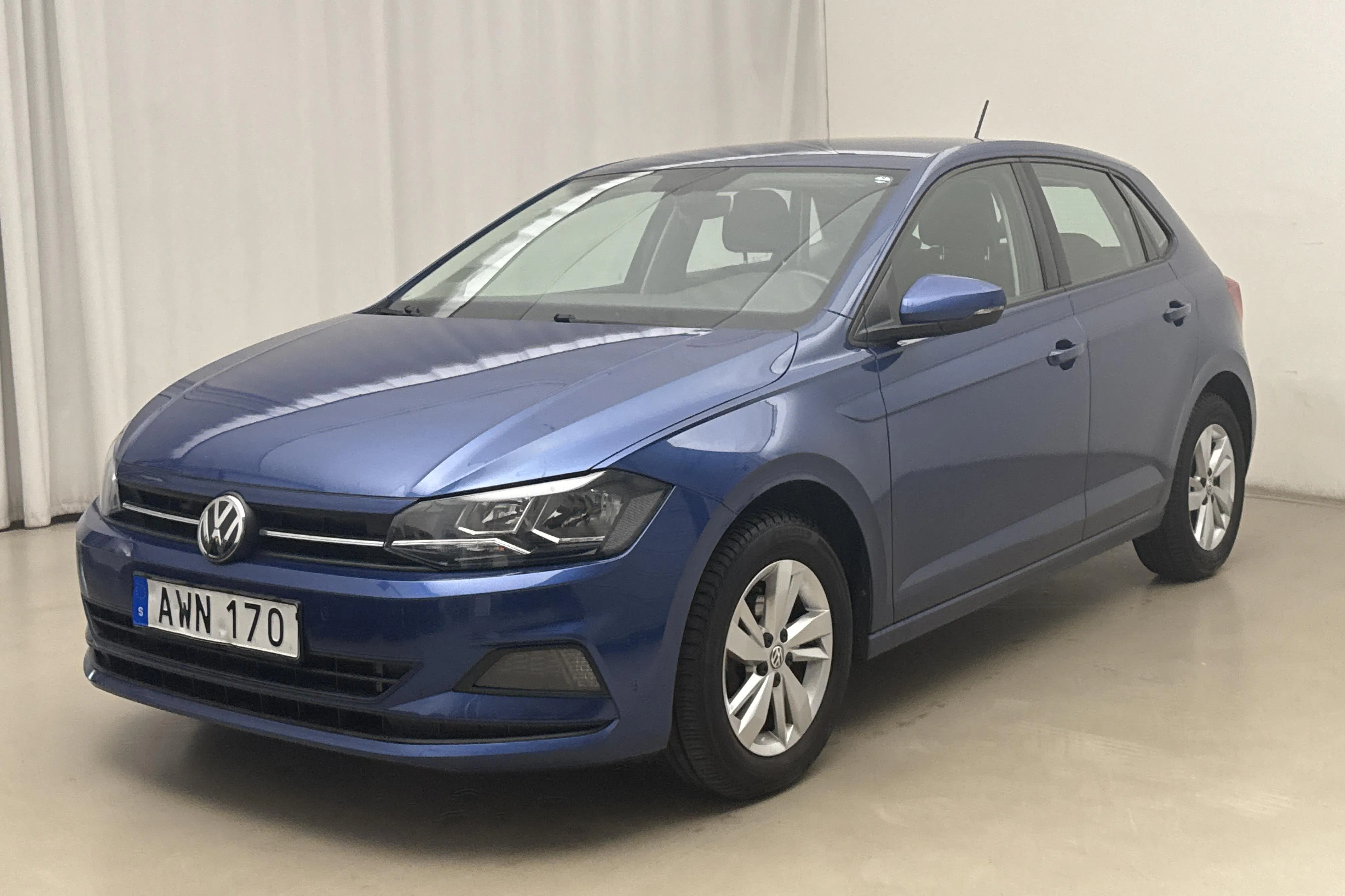 Presentation photo 1 of 14: VW Polo 1.0 TSI 5dr (95hk) - 53 860 km - Automatic - dark blue - 2019