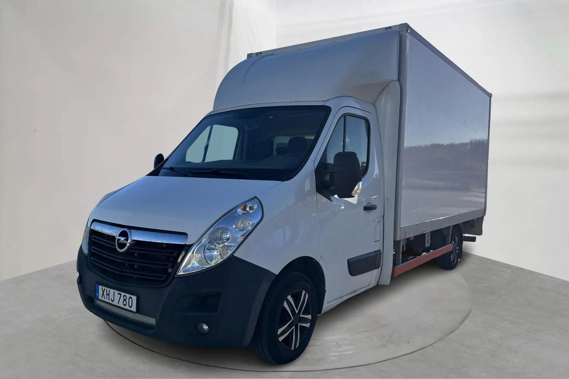 Presentationsfoto 1 av 15: Opel Movano 2.3 CDTI 2WD Volymskåp(163hk) - 15 956 mil - Manuell - vit - 2016