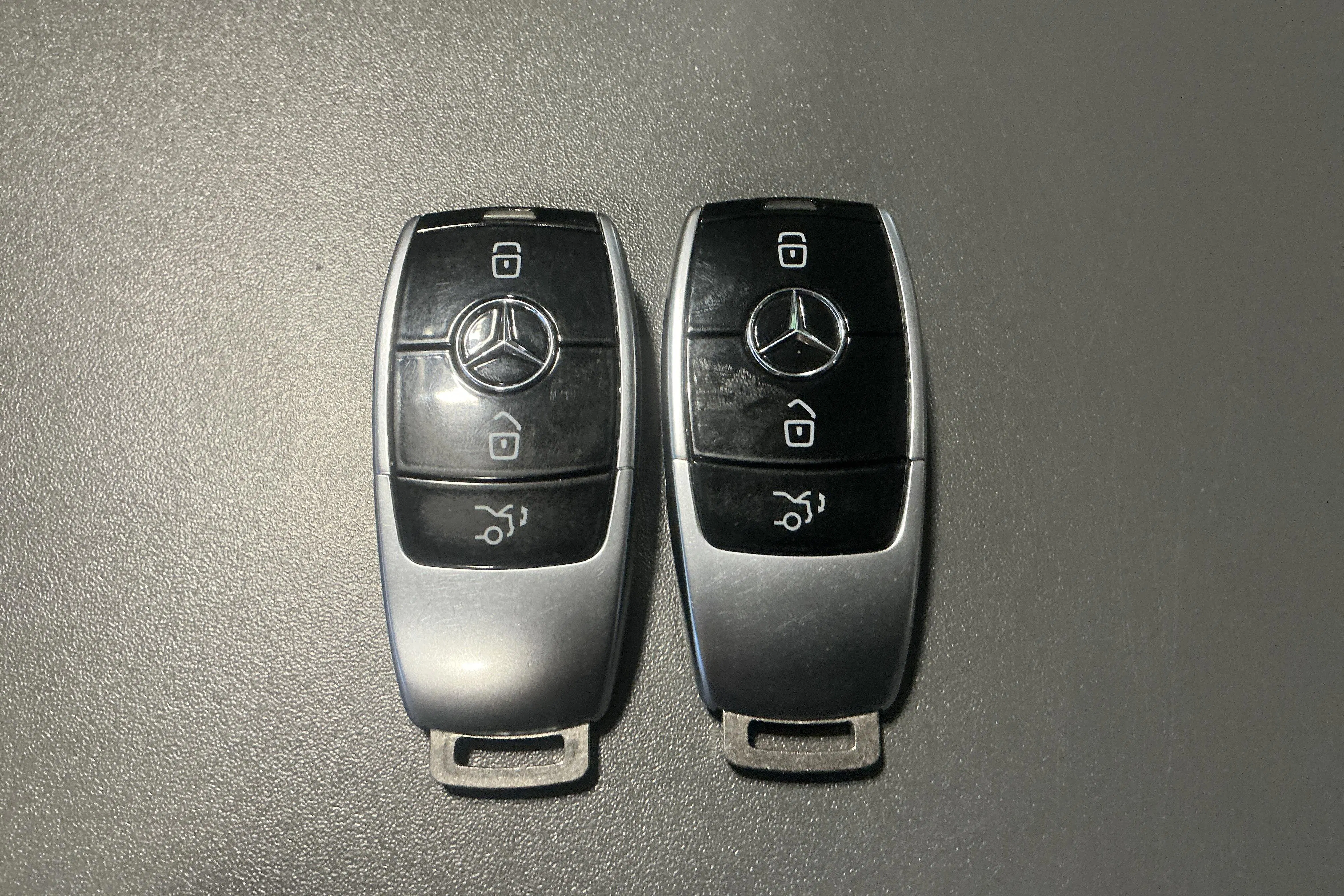 Presentationsfoto 22 av 22: Mercedes E 300 Coupé C238 (245hk) - 4 419 mil - Automat - svart - 2017
