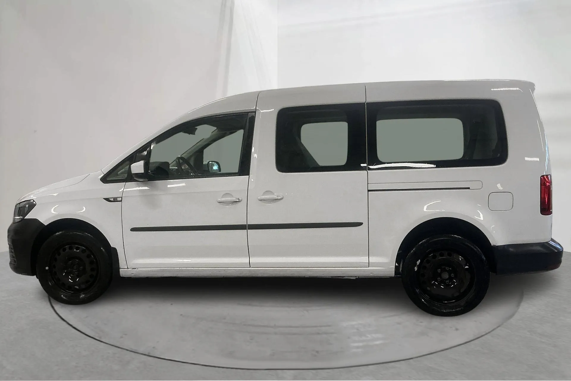 Presentationsfoto 2 av 14: VW Caddy Maxi Life 2.0 TDI (102hk) - 15 620 mil - Manuell - vit - 2017