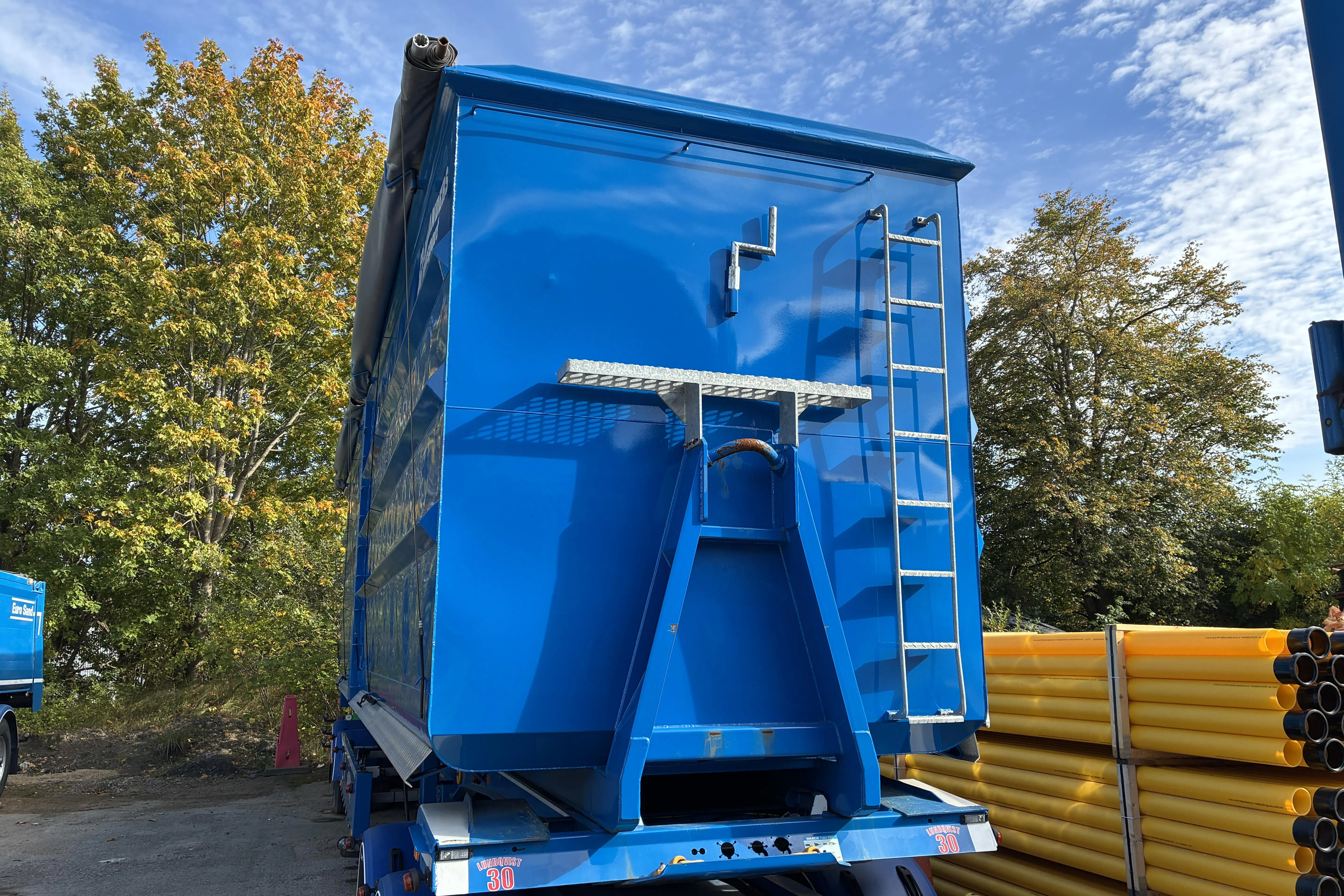 Presentationsfoto 12 av 12: CMT OPT256 lastväxlarcontainer (3 stycken) - 0 km - 2023