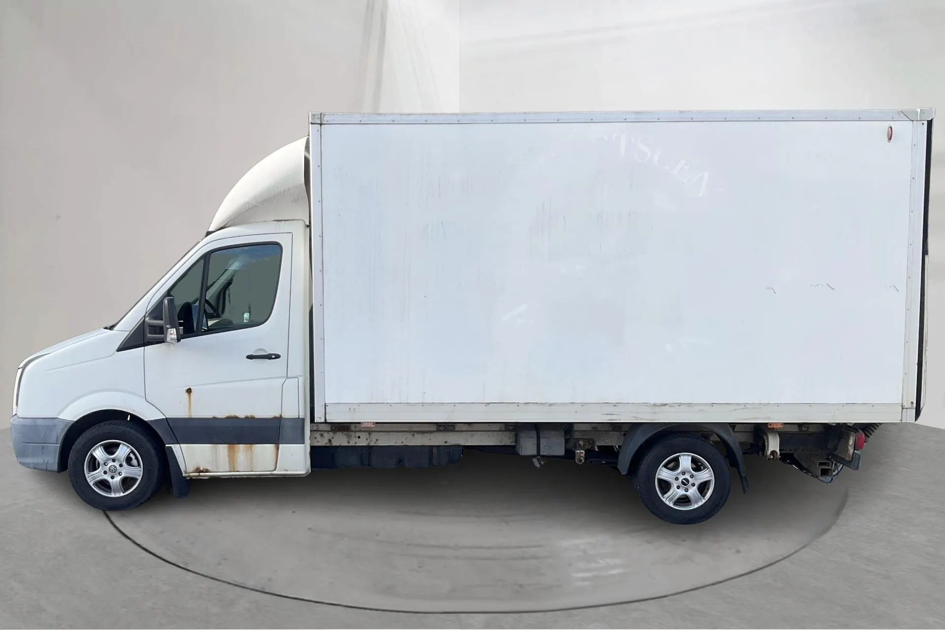 Presentationsfoto 2 av 9: VW Crafter 35 2.5 TDI Volymskåp (163hk) - 17 276 mil - Manuell - vit - 2010