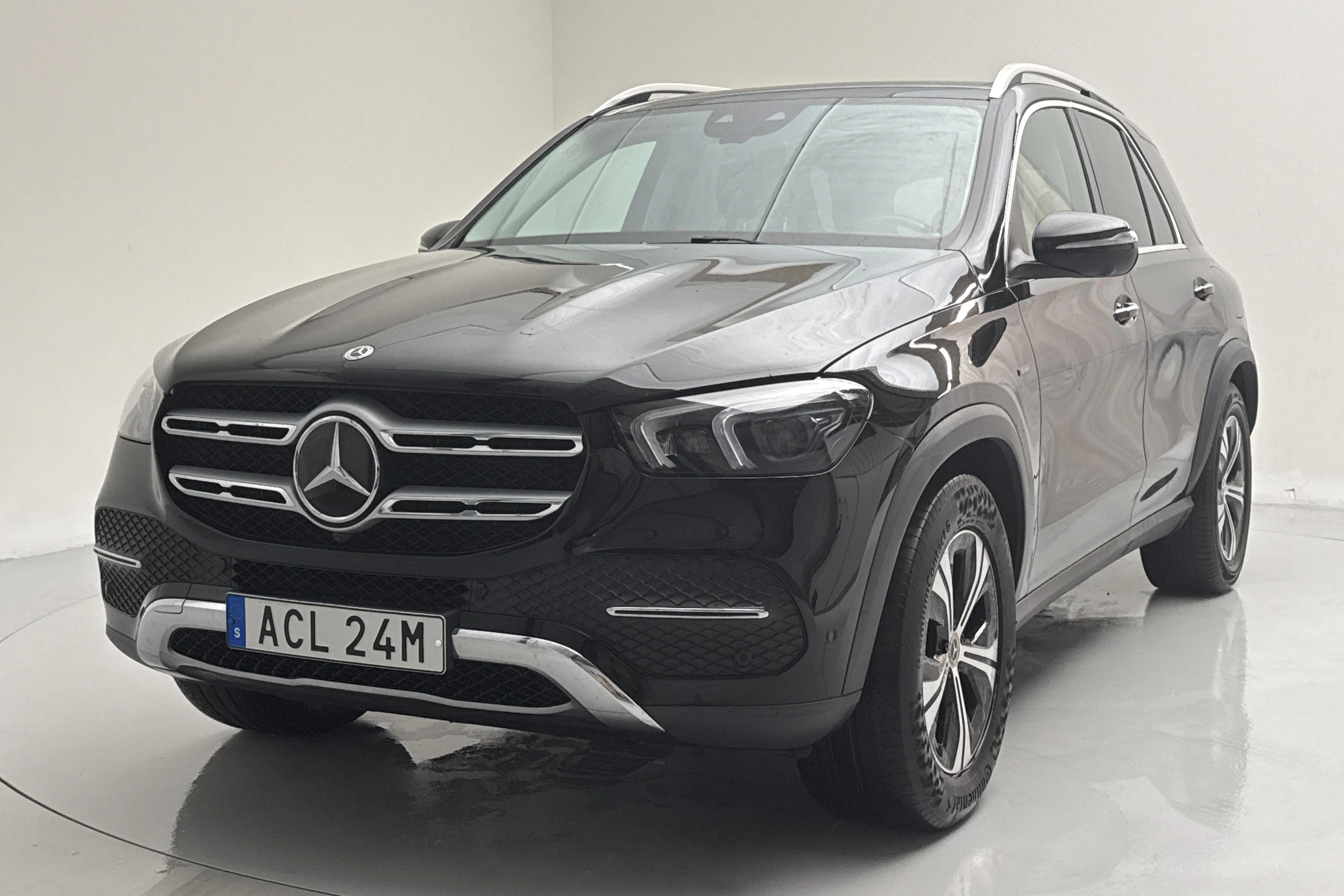 Presentationsfoto 1 av 21: Mercedes GLE 350 de 4MATIC V167 (306hk) - 9 584 mil - Automat - svart - 2022