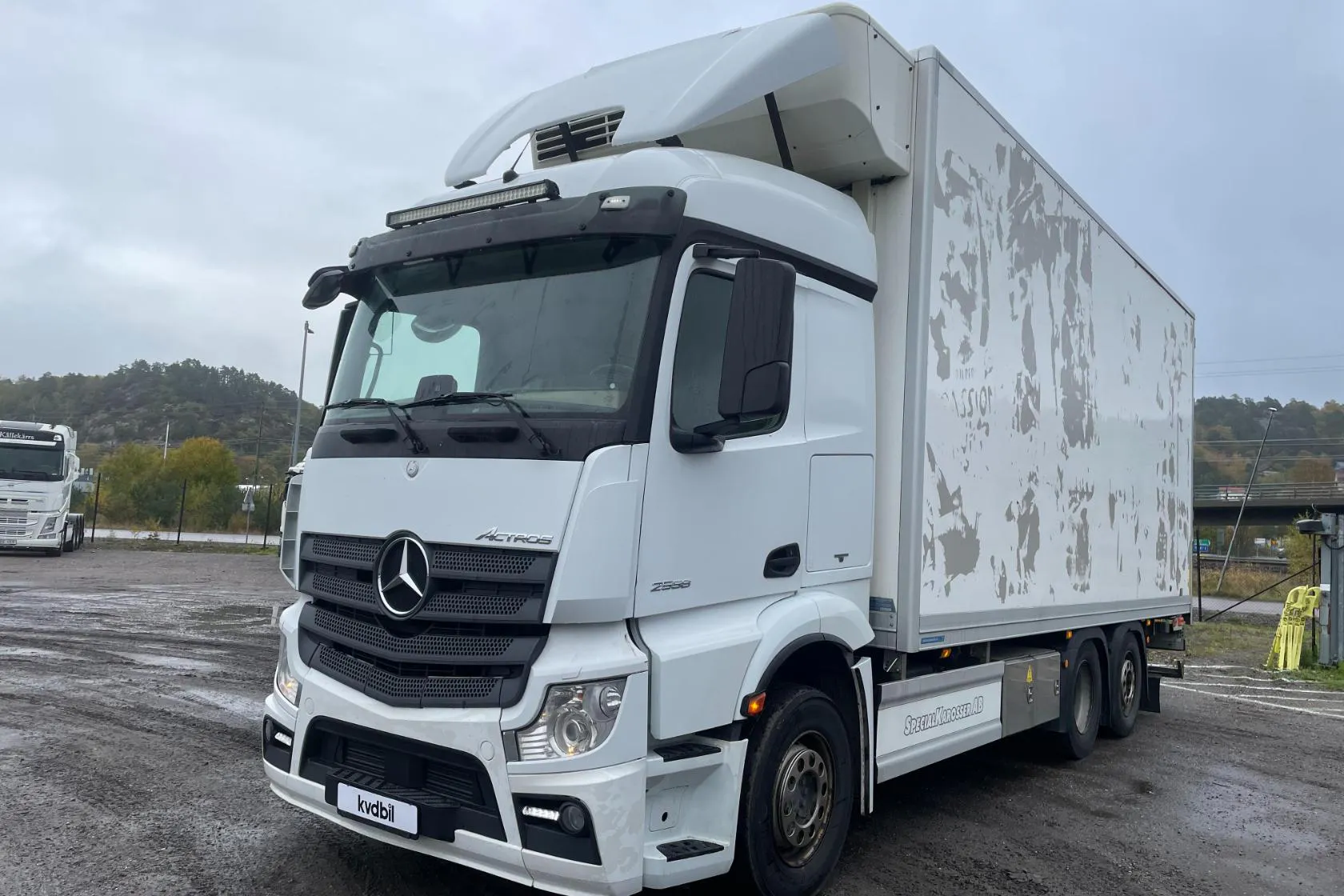 Presentation photo 1 of 97: Mercedes Actros - 1 025 336 km - Automatic - 2016