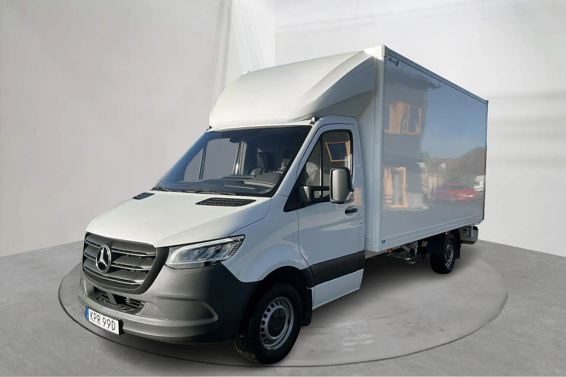 Presentationsfoto 1 av 16: Mercedes Sprinter 316 CDI Volymskåp RWD (163hk) - 9 545 mil - Automat - vit - 2022