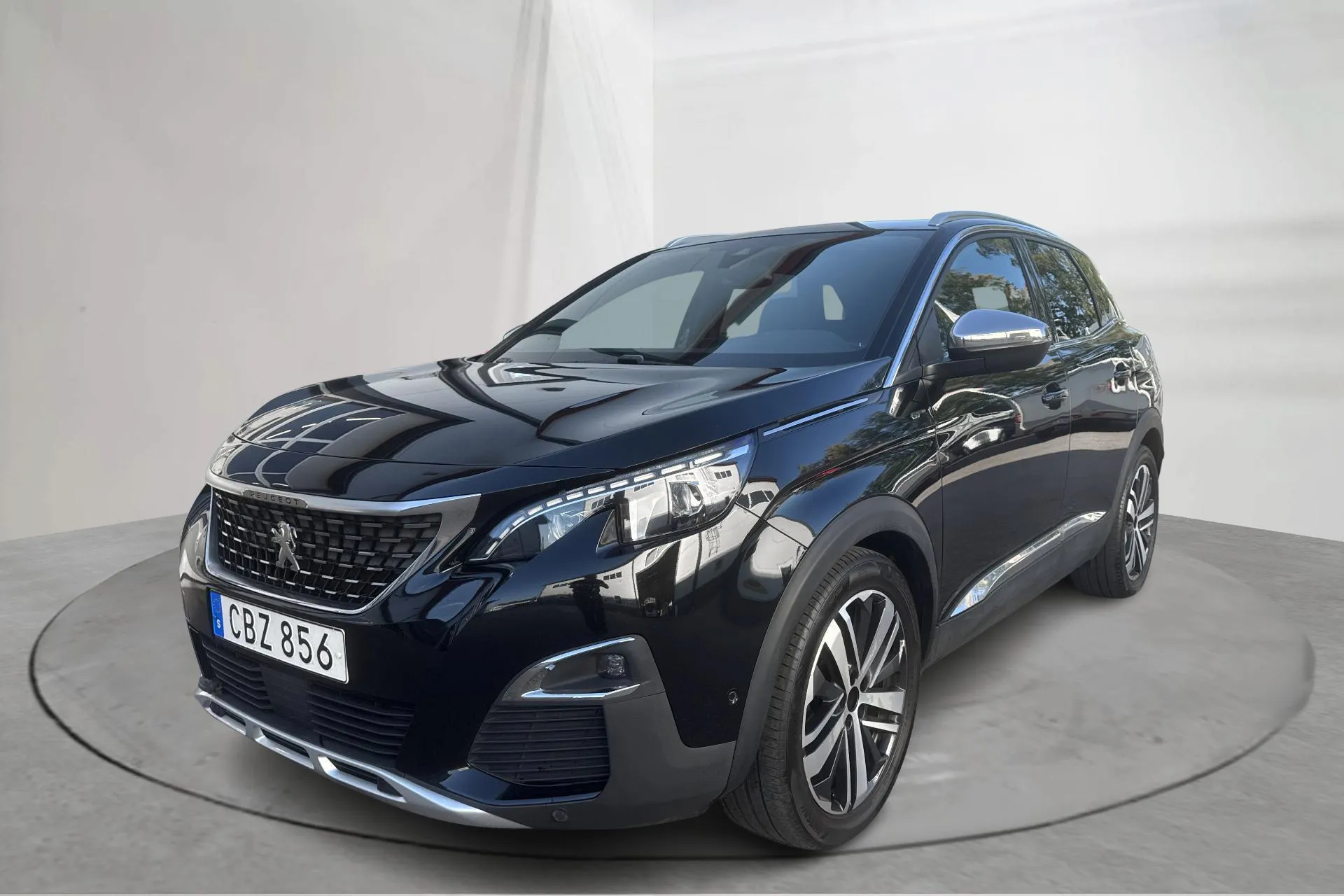 Presentationsfoto 1 av 20: Peugeot 3008 2.0 BlueHDi (180hk) - 12 647 mil - Automat - svart - 2018