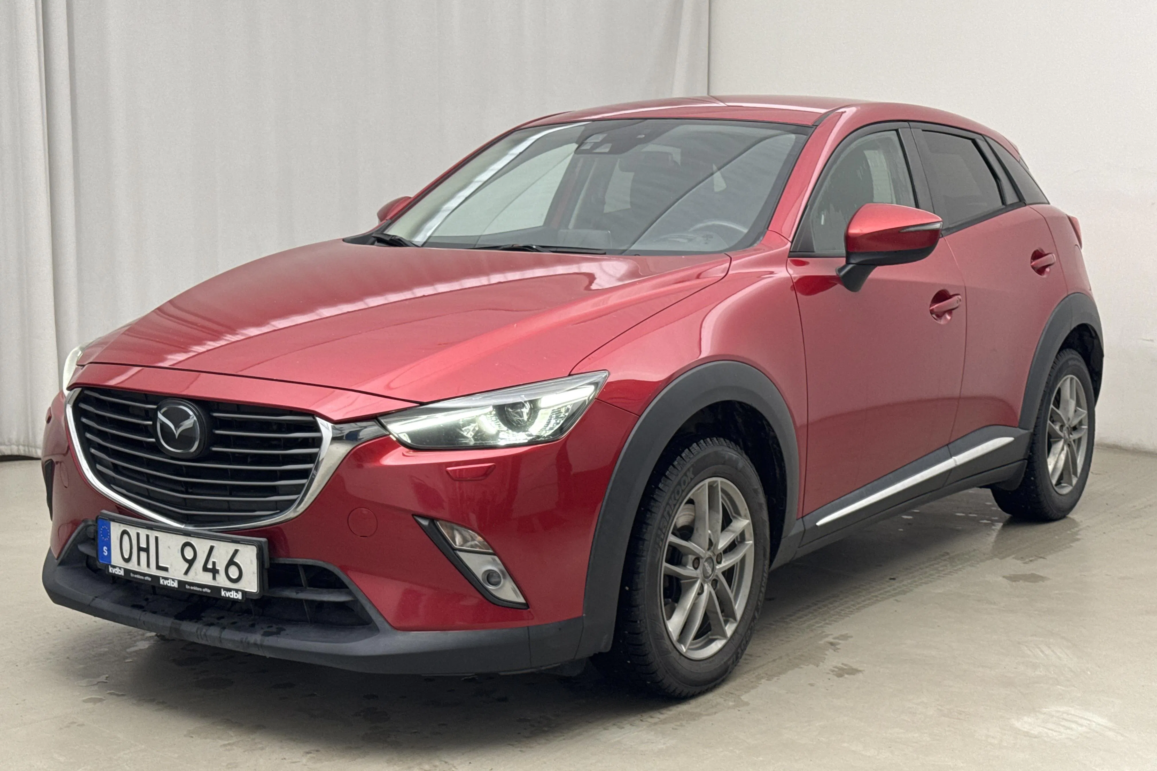 Presentationsfoto 1 av 16: Mazda CX-3 2.0 2WD (120hk) - 17 894 mil - Manuell - röd - 2017