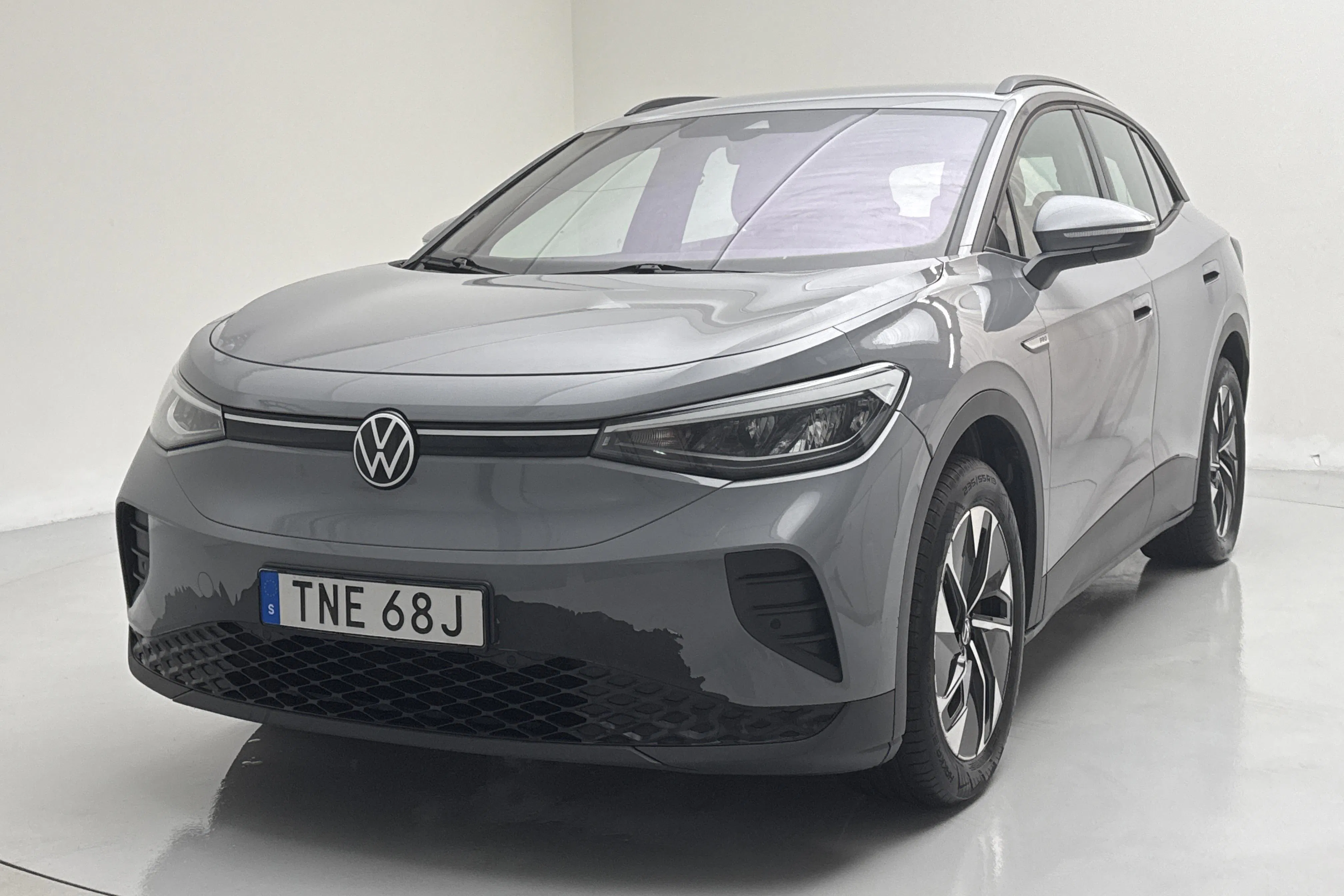 Presentationsfoto 1 av 16: VW ID.4 77kWh (204hk) - 12 118 mil - Automat - grå - 2023